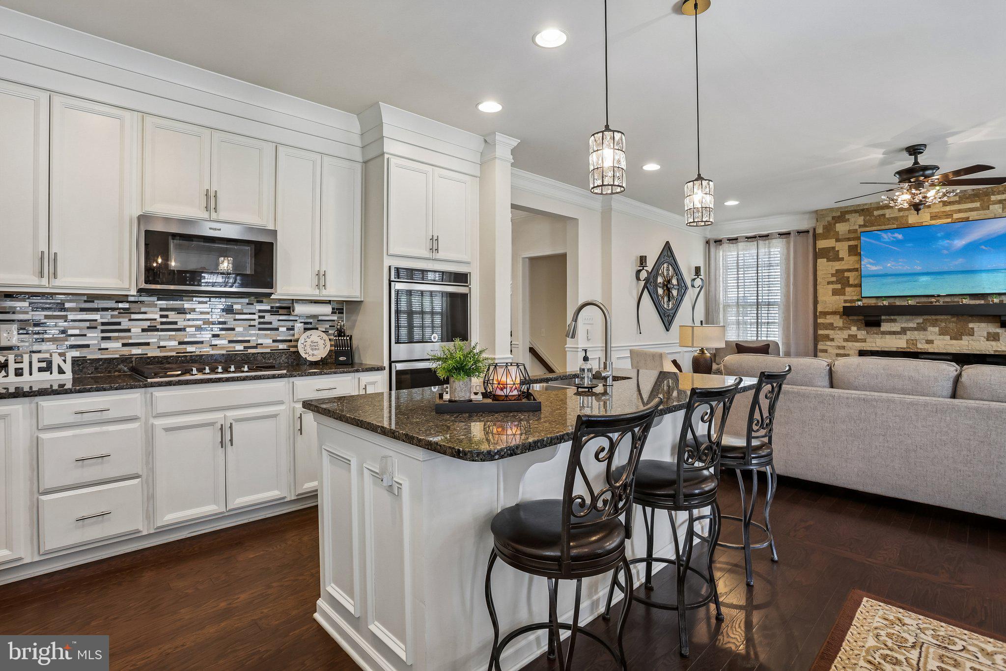 MERIDIAN CROSSING - Residential