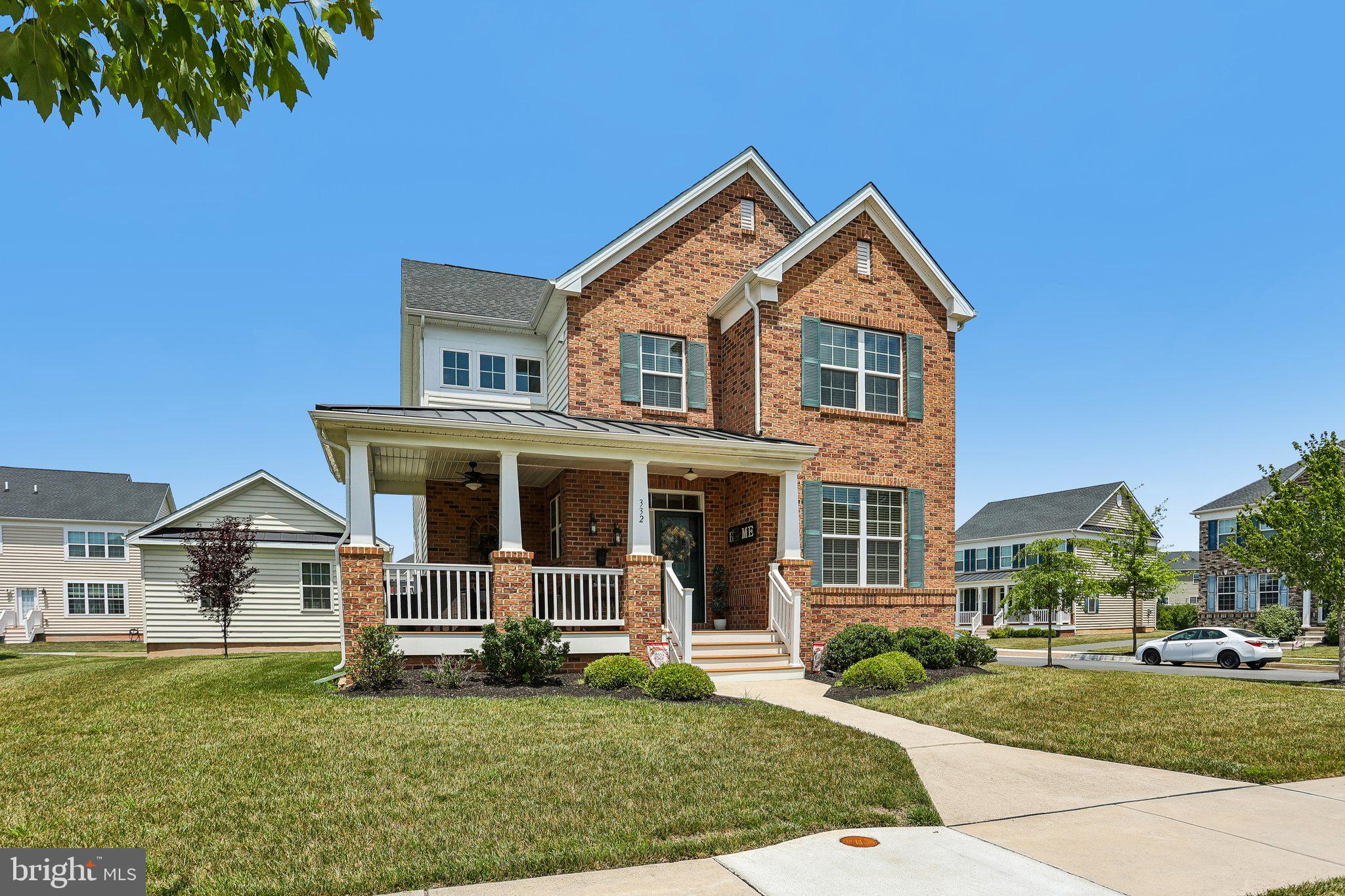 MERIDIAN CROSSING - Residential