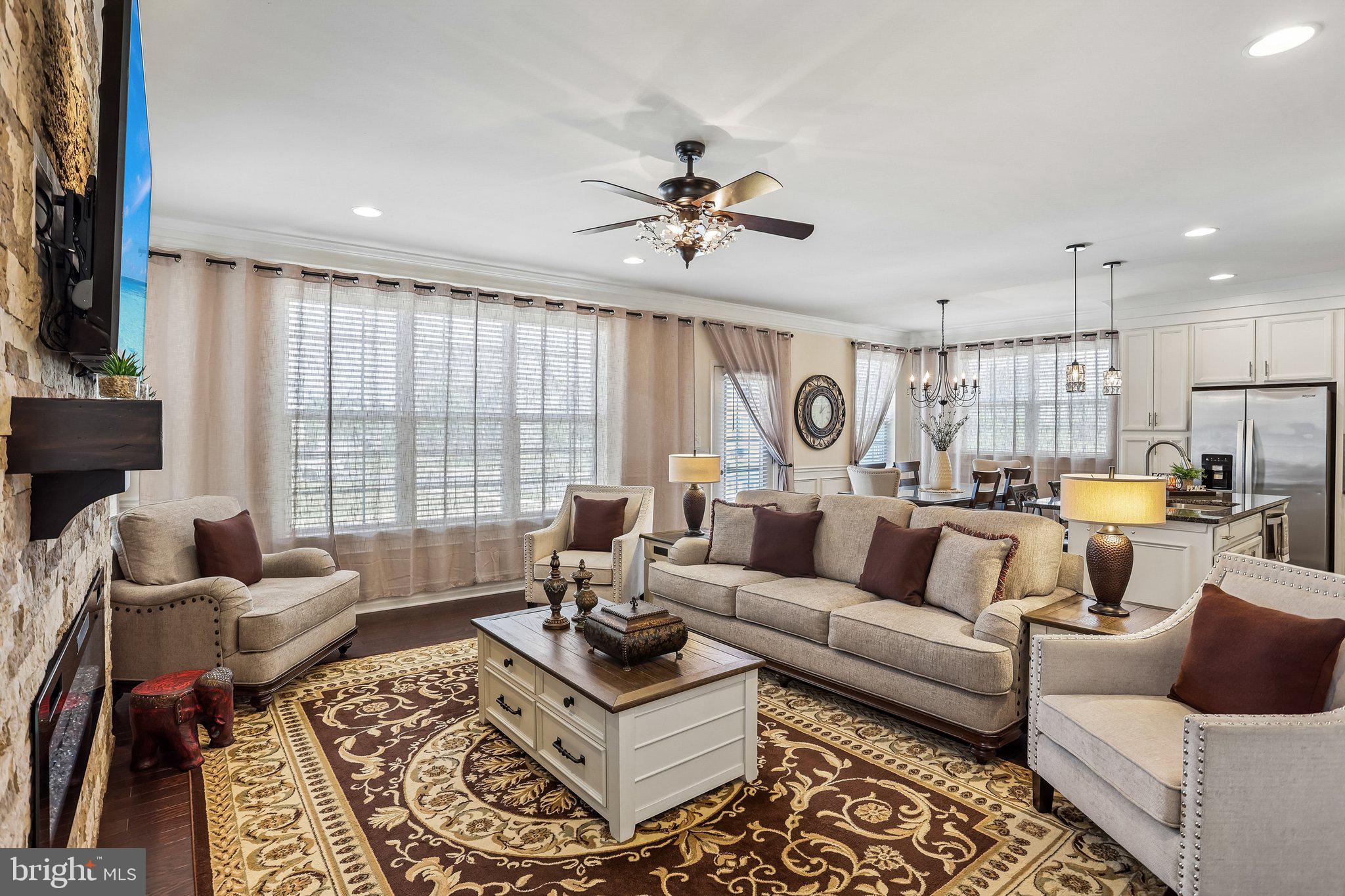 MERIDIAN CROSSING - Residential