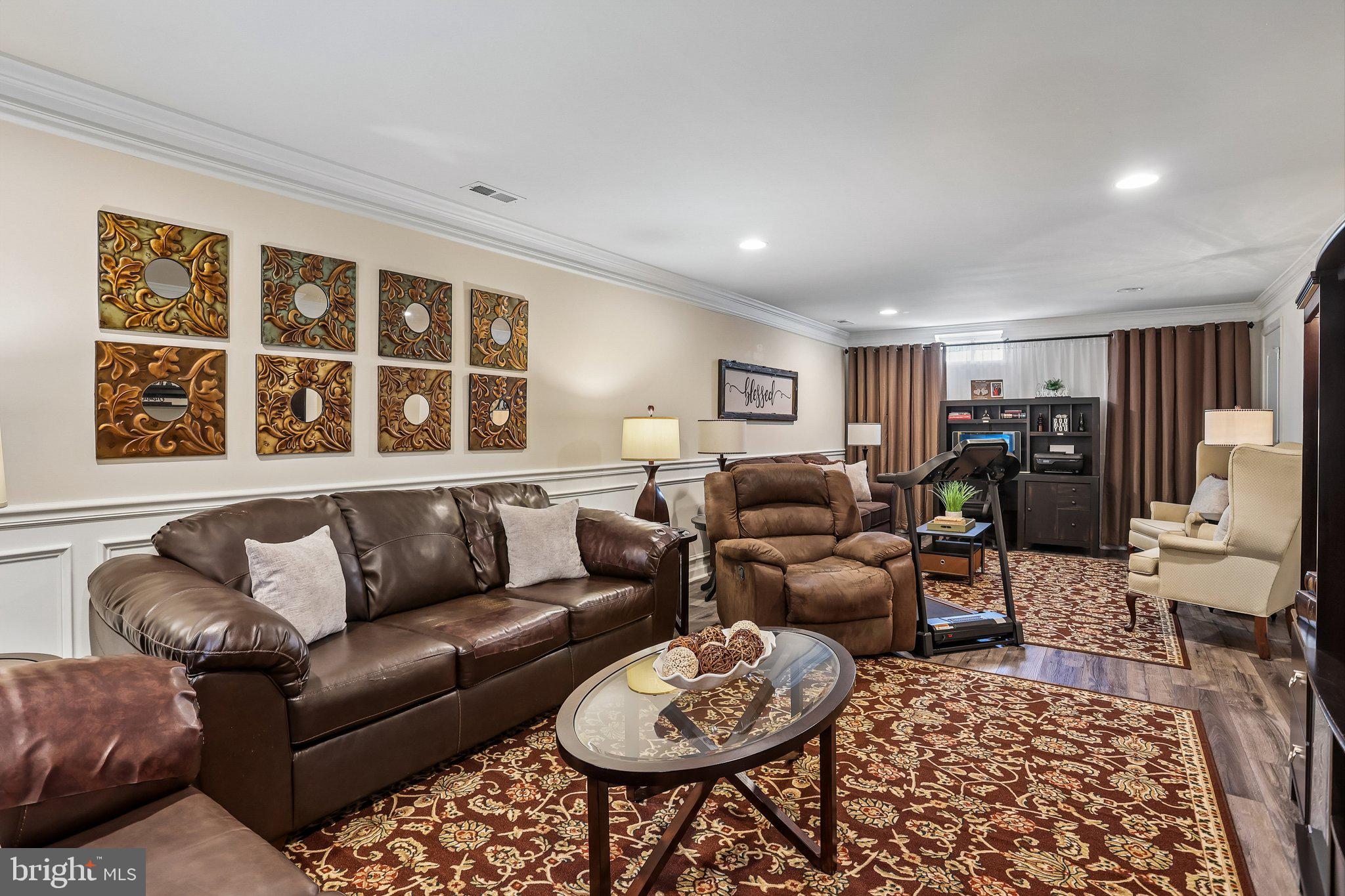 MERIDIAN CROSSING - Residential