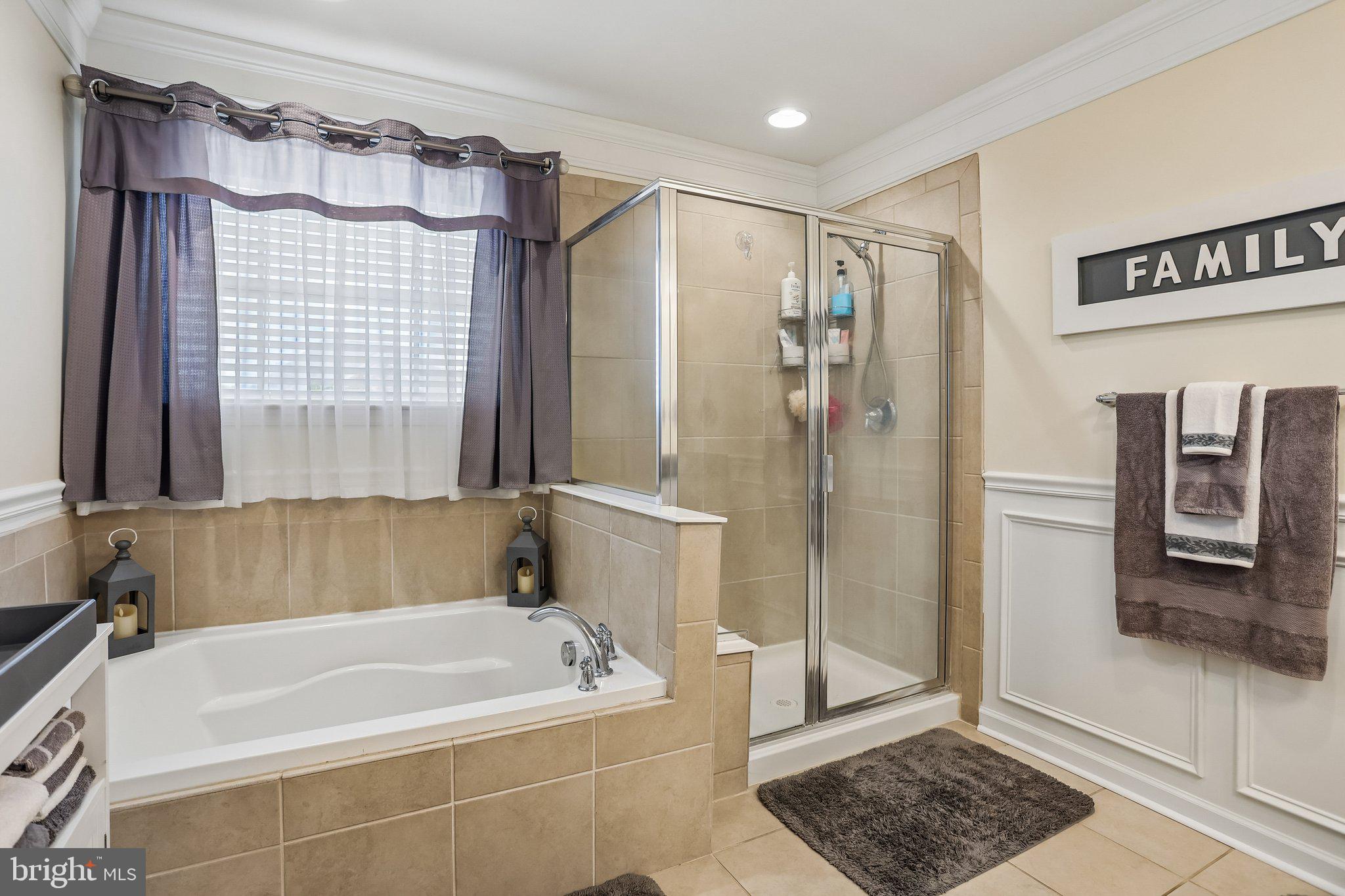 MERIDIAN CROSSING - Residential