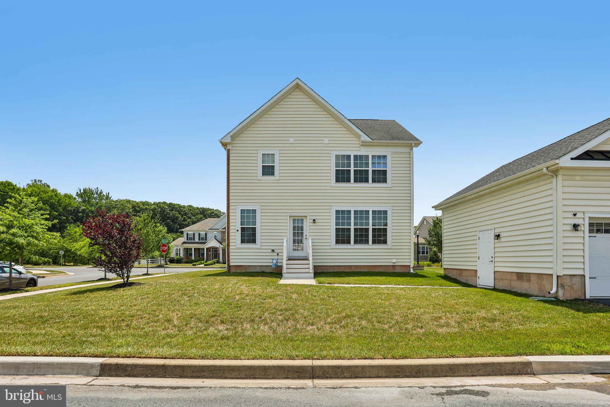 MERIDIAN CROSSING - Residential