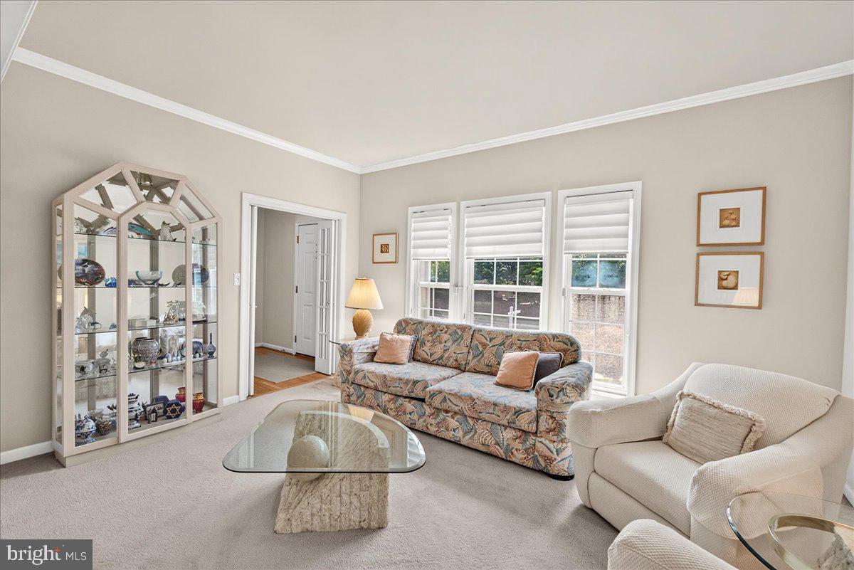 LAKE COVENTRY - Residential