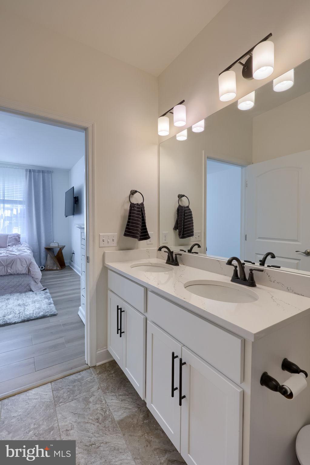 CROSSGATES - Residential