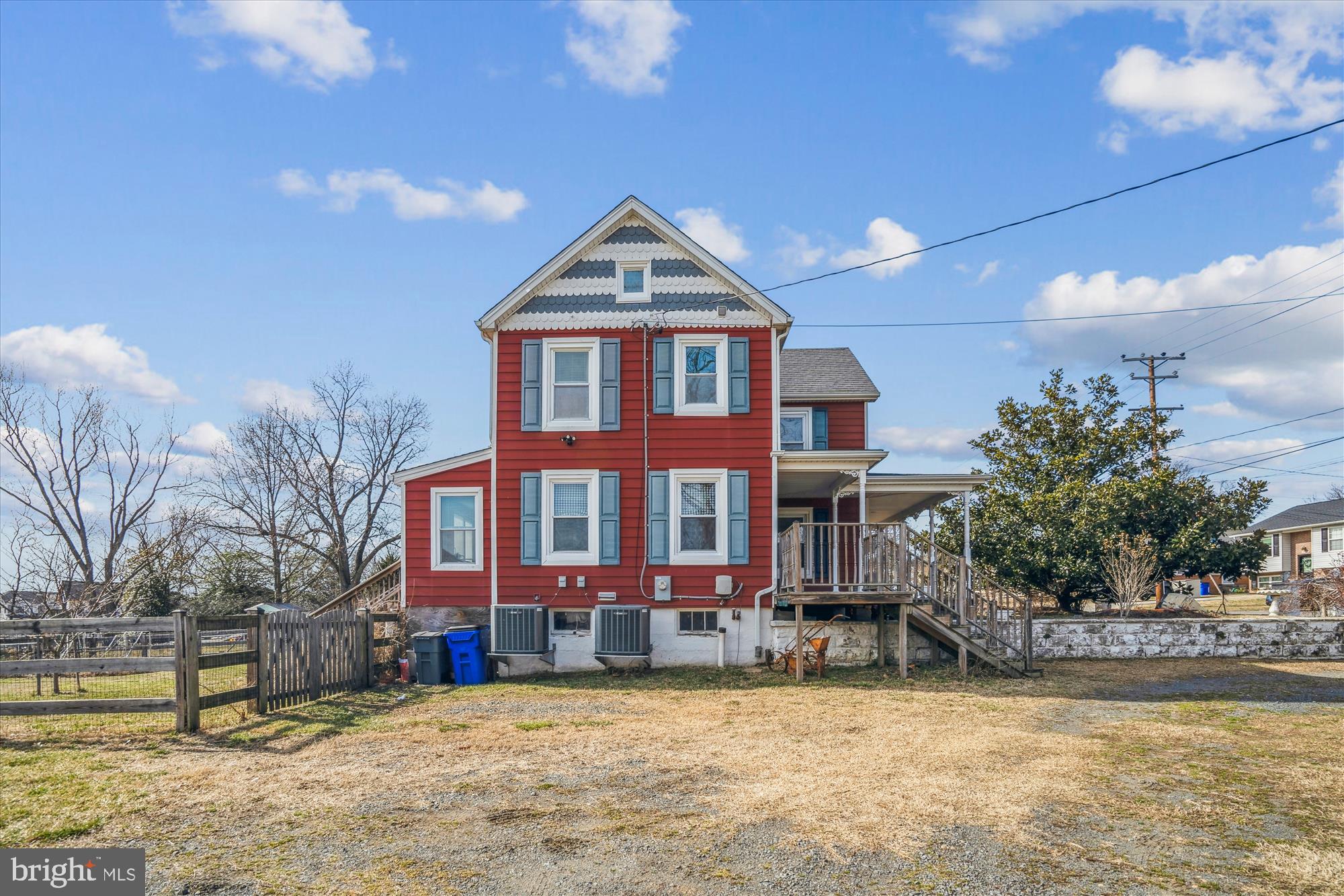 HIGH RIDGE - Residential