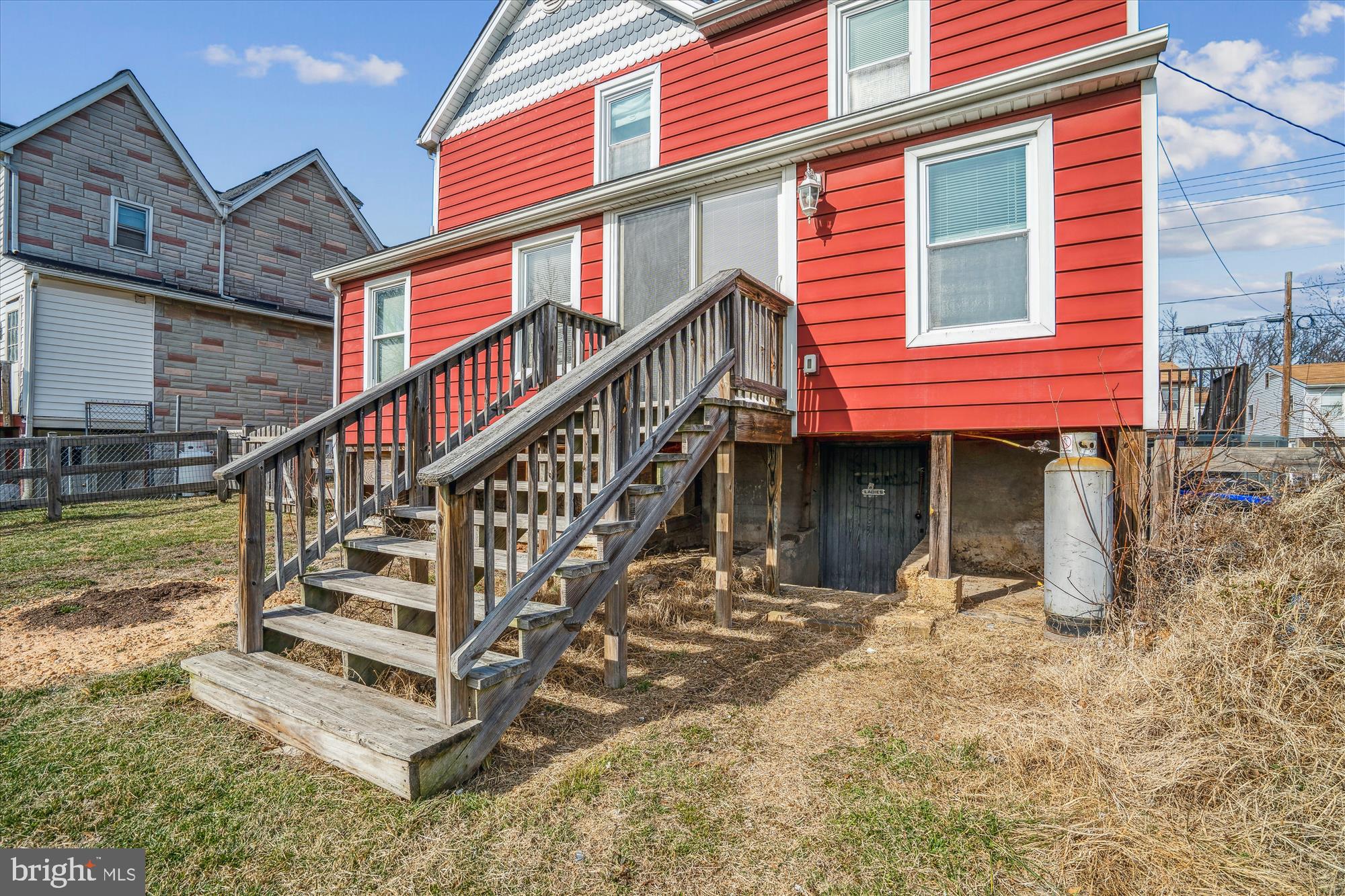 HIGH RIDGE - Residential