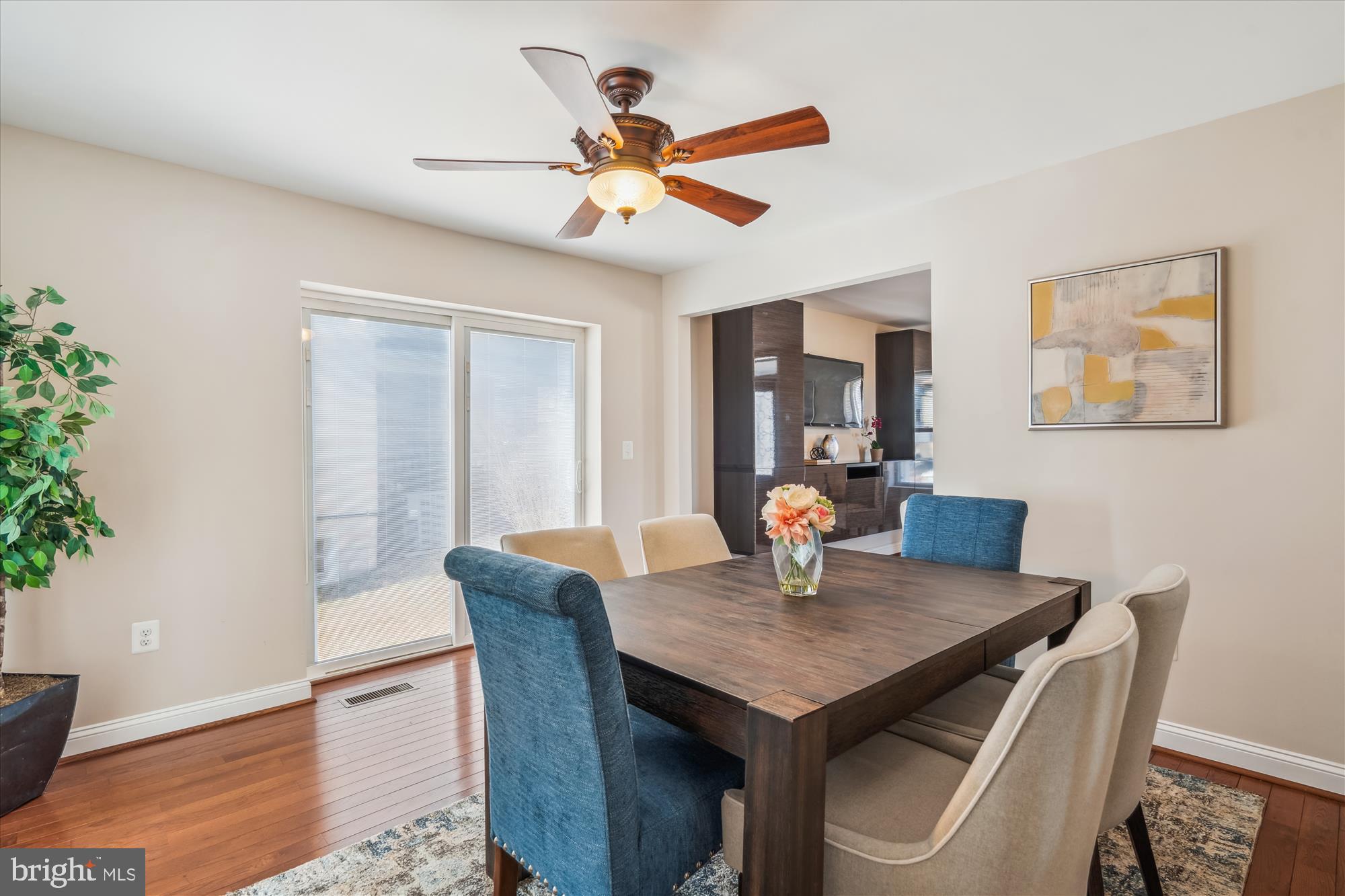 HIGH RIDGE - Residential