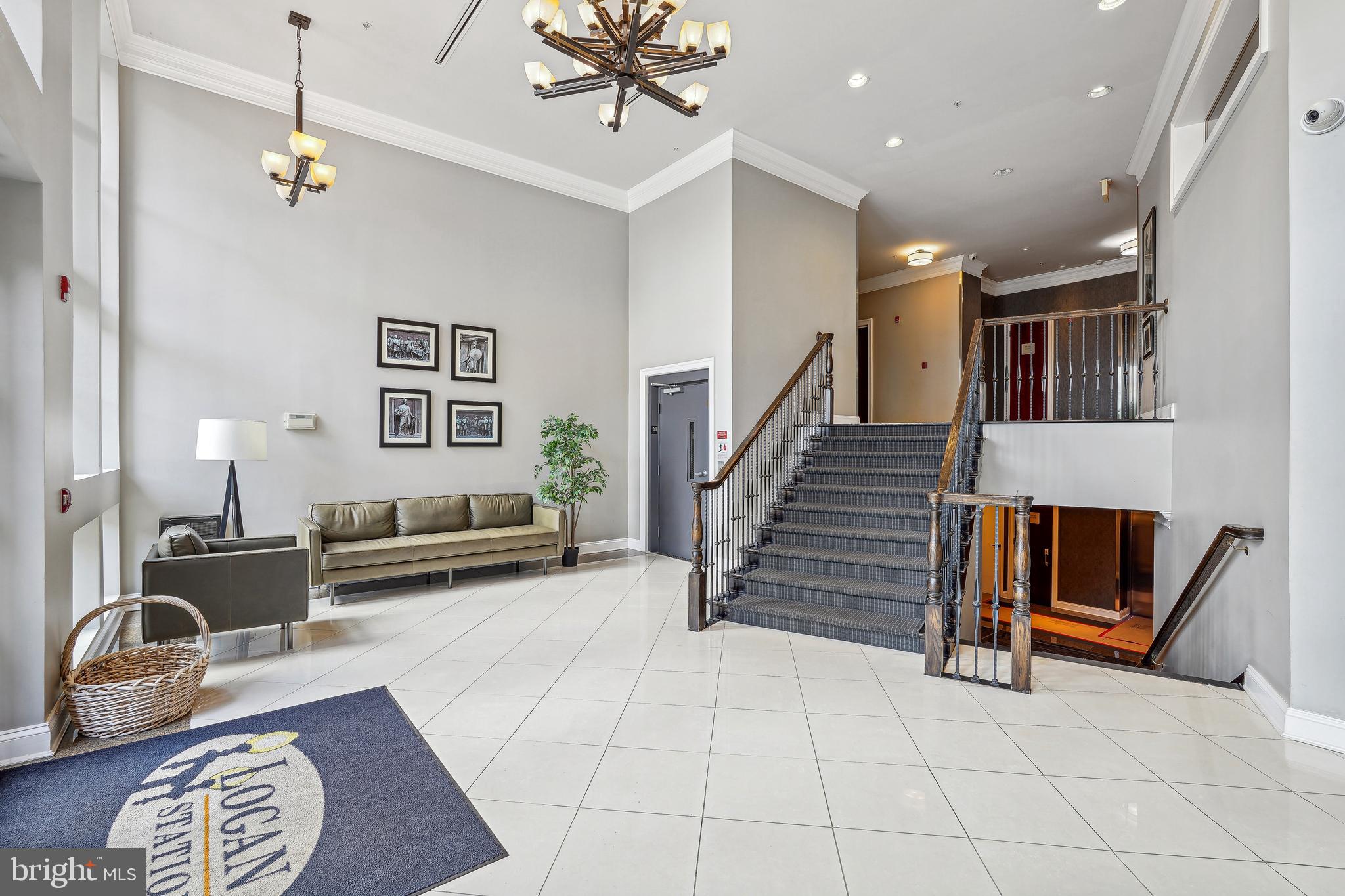 LOGAN CIRCLE - Residential