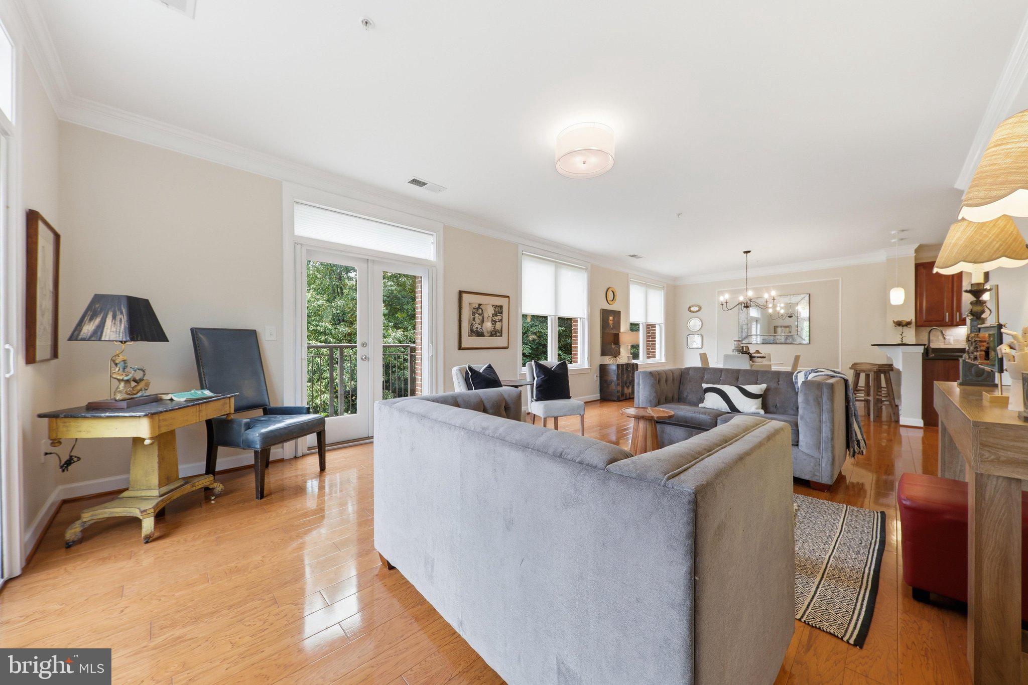 MAXWELL PLACE - Residential