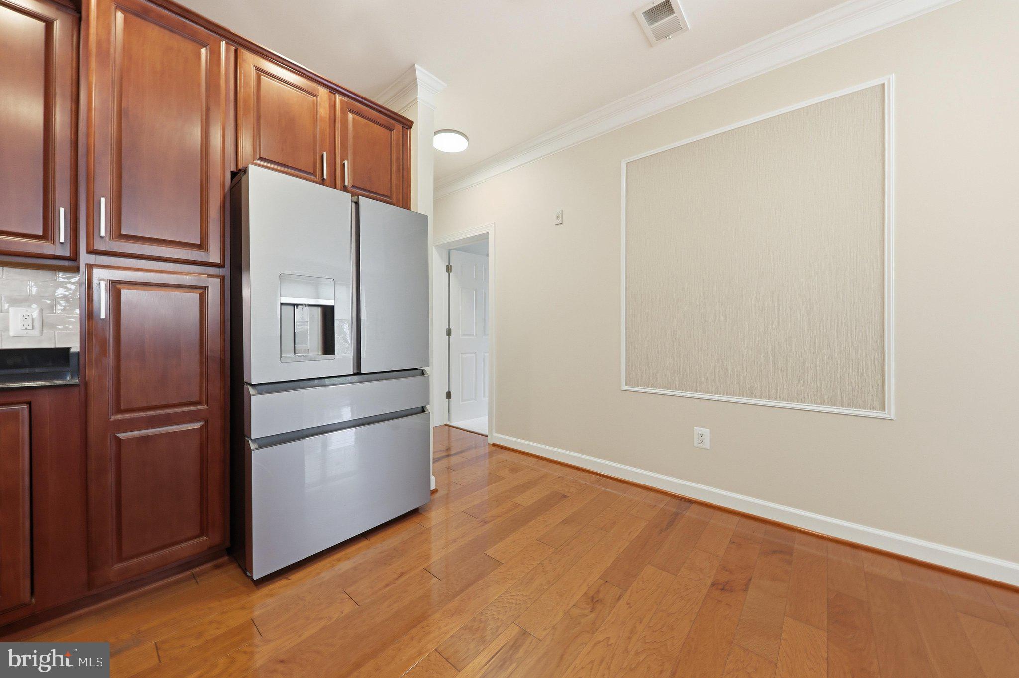 MAXWELL PLACE - Residential