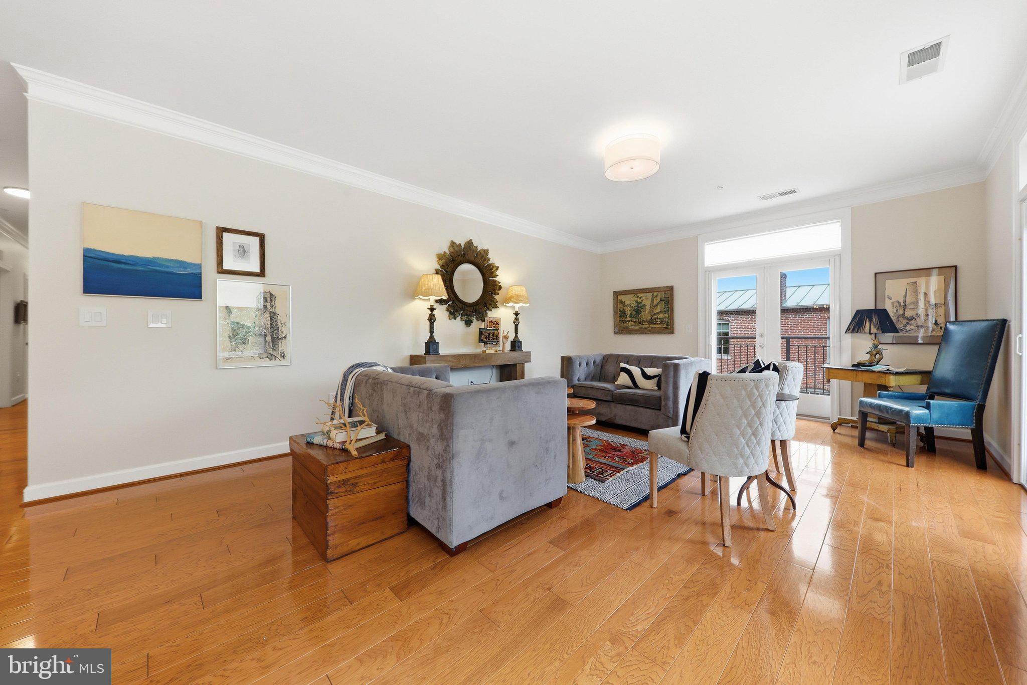 MAXWELL PLACE - Residential