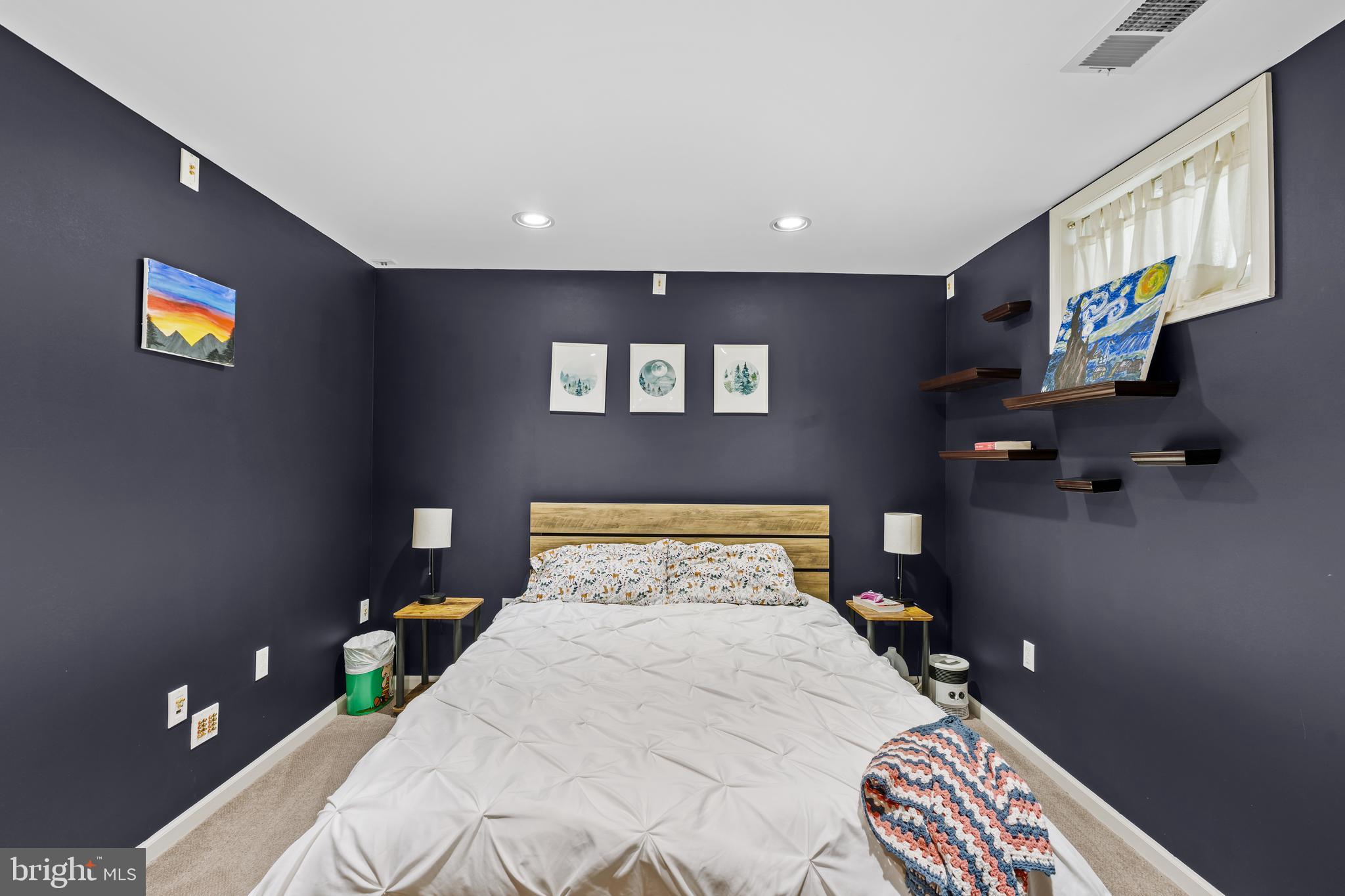 SENECA RIDGE - Residential