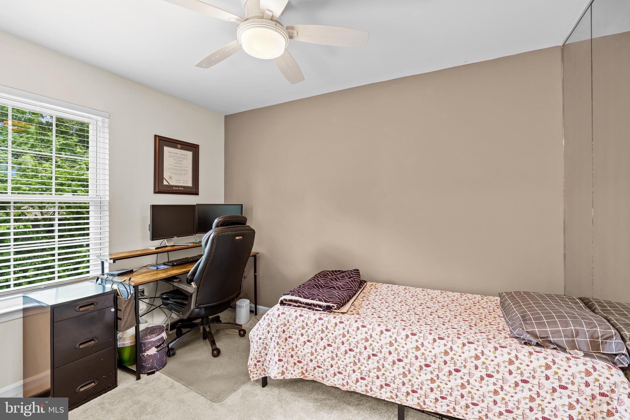 SENECA RIDGE - Residential