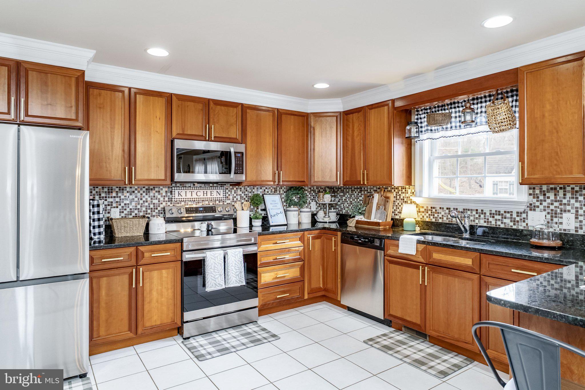 EGYPT BEND ESTATES - Residential
