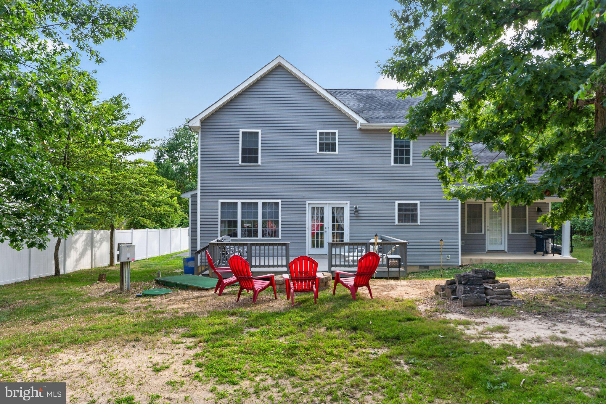 EGYPT BEND ESTATES - Residential
