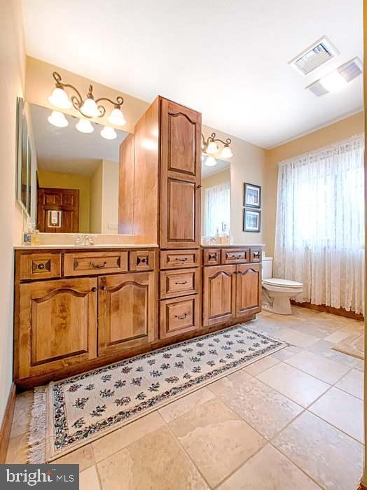 LAKEVIEW ESTATES - Residential