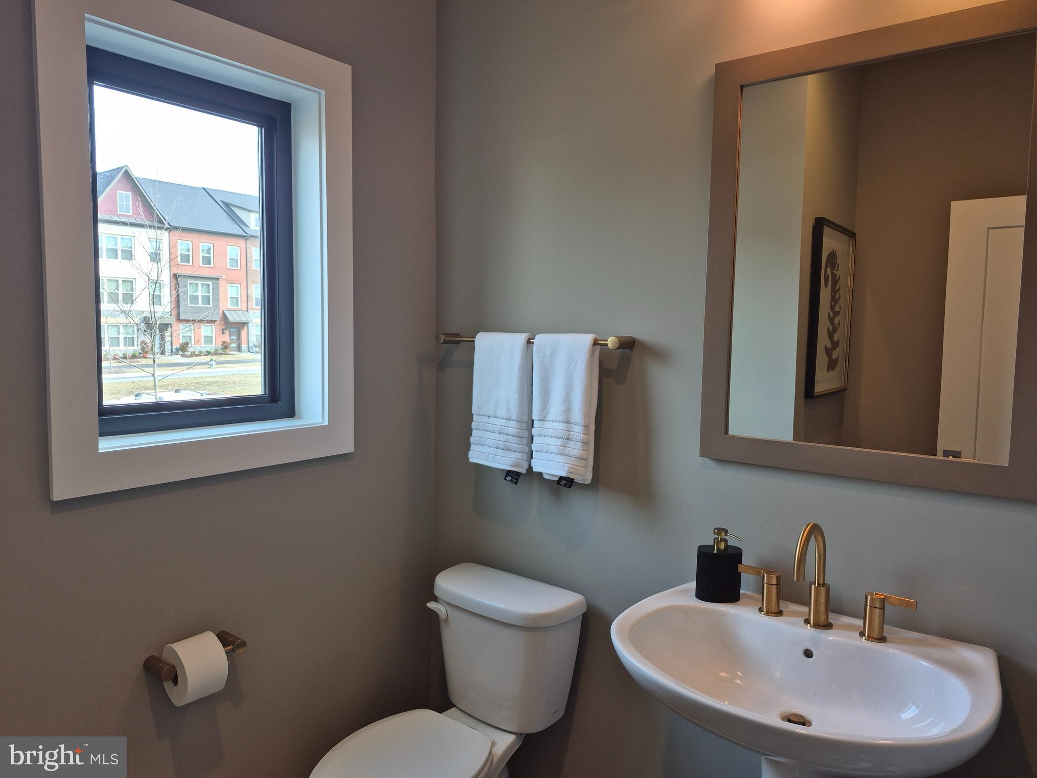 GAITHERSBURG OUTSIDE - Residential