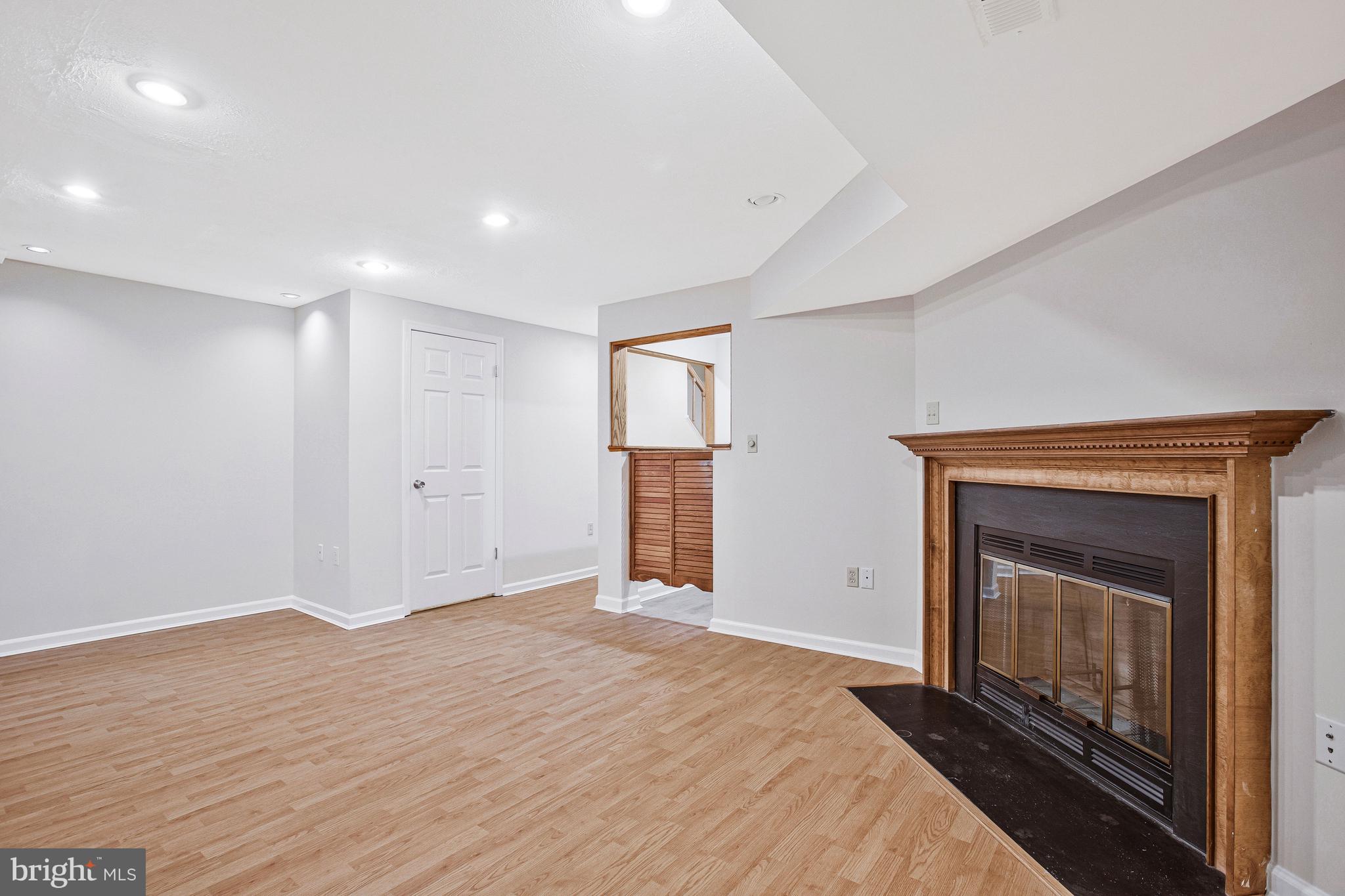 LIONS GATE - Residential