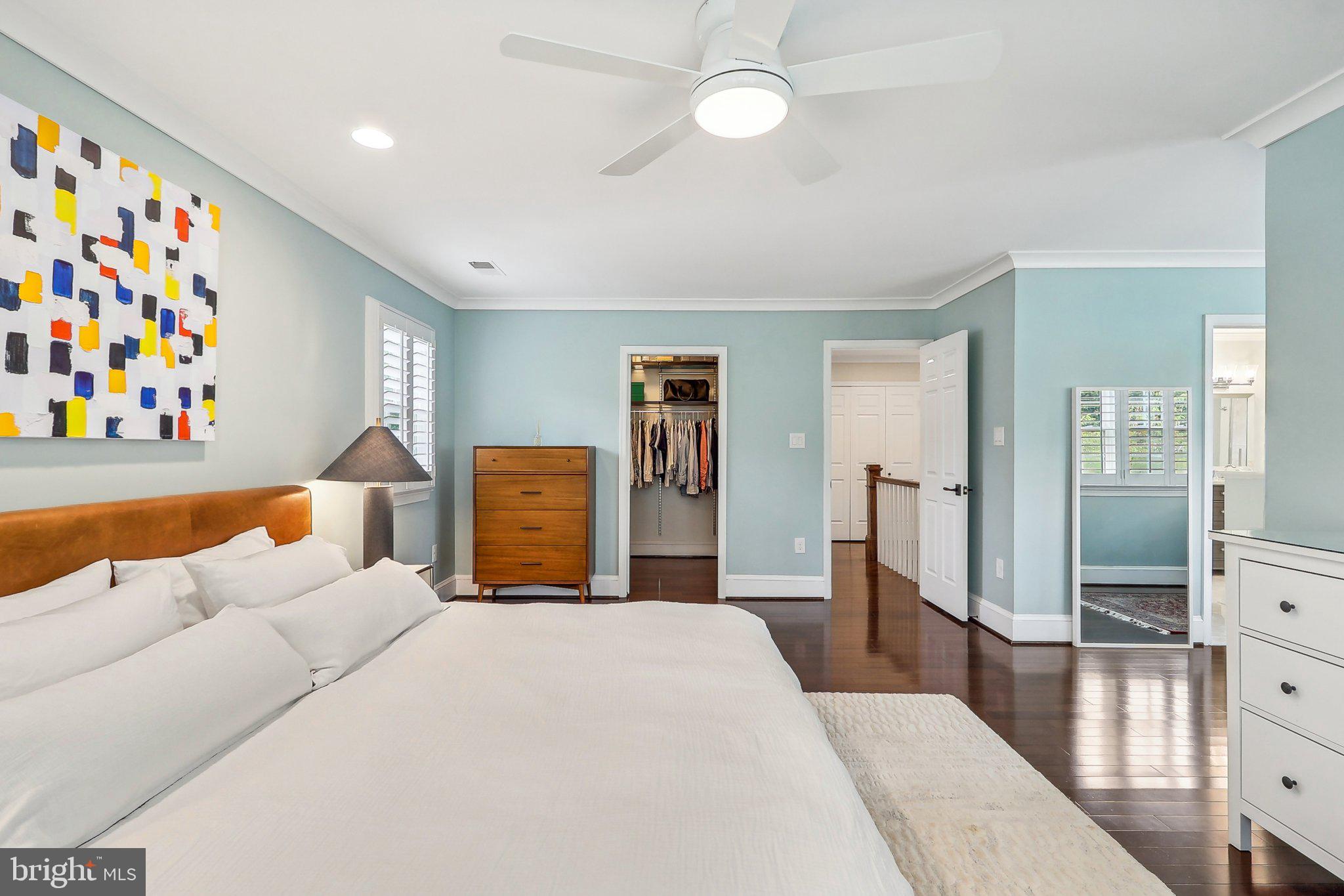 MCLEAN MEADOWS - Residential