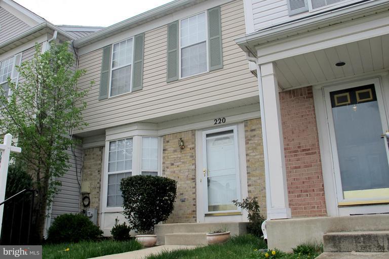 SEVEN OAKS - Residential Lease