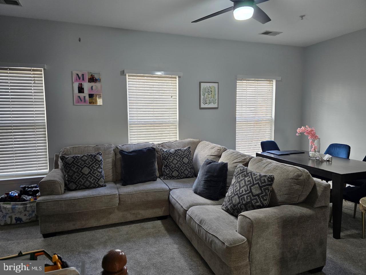 GATEWAY COMMONS - Residential Lease