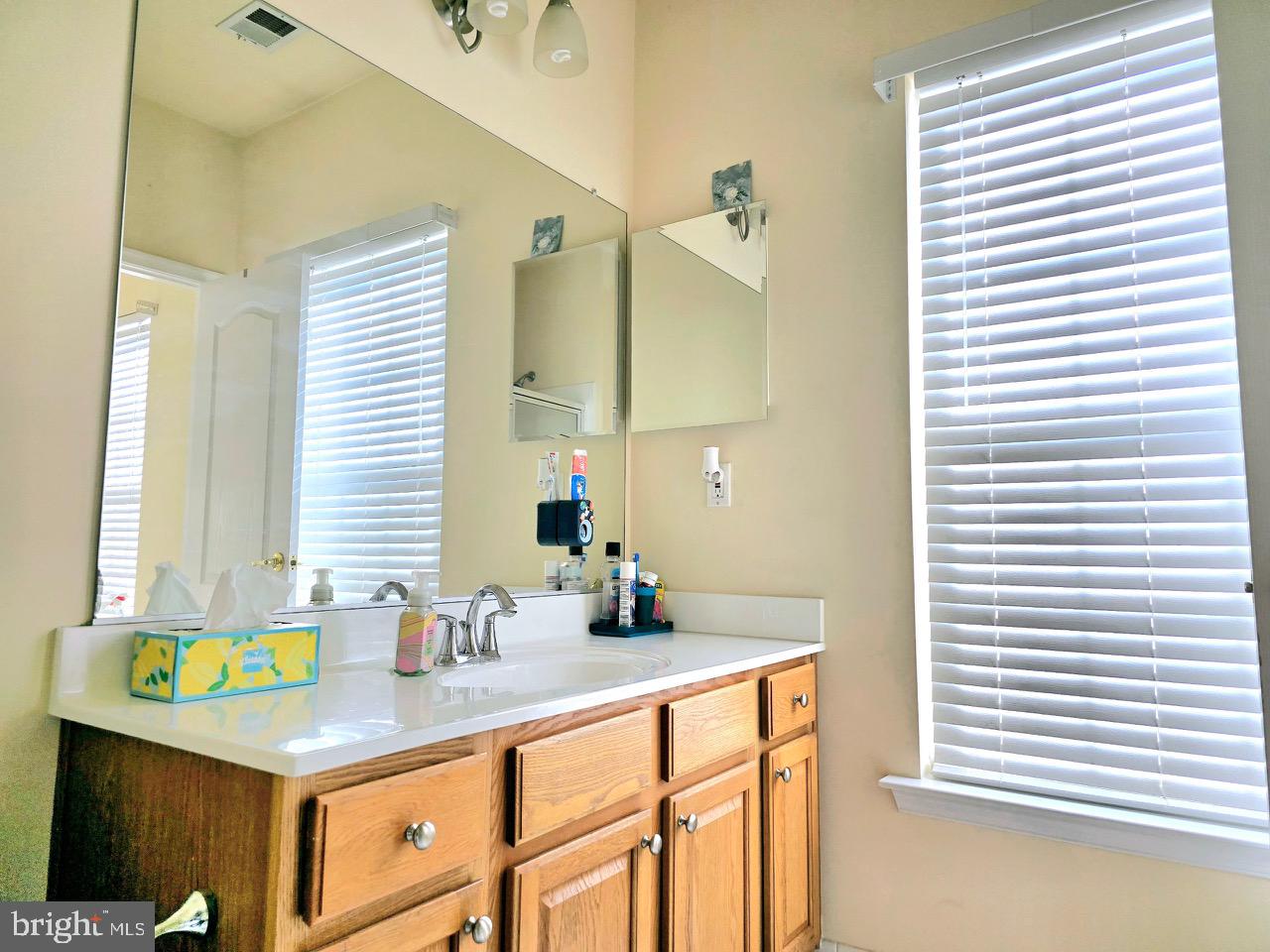 GATEWAY COMMONS - Residential Lease