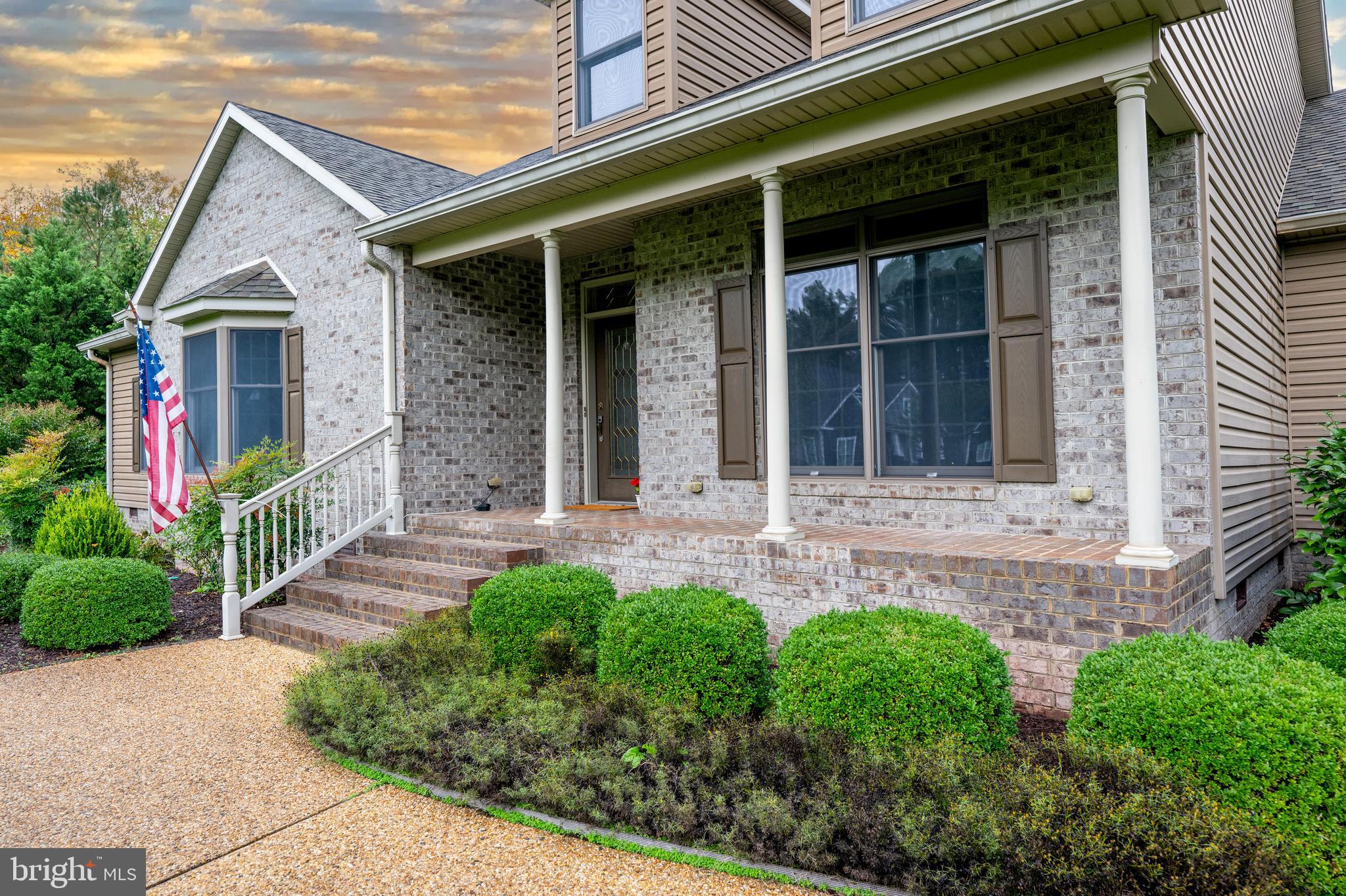 RIVERS END - Residential