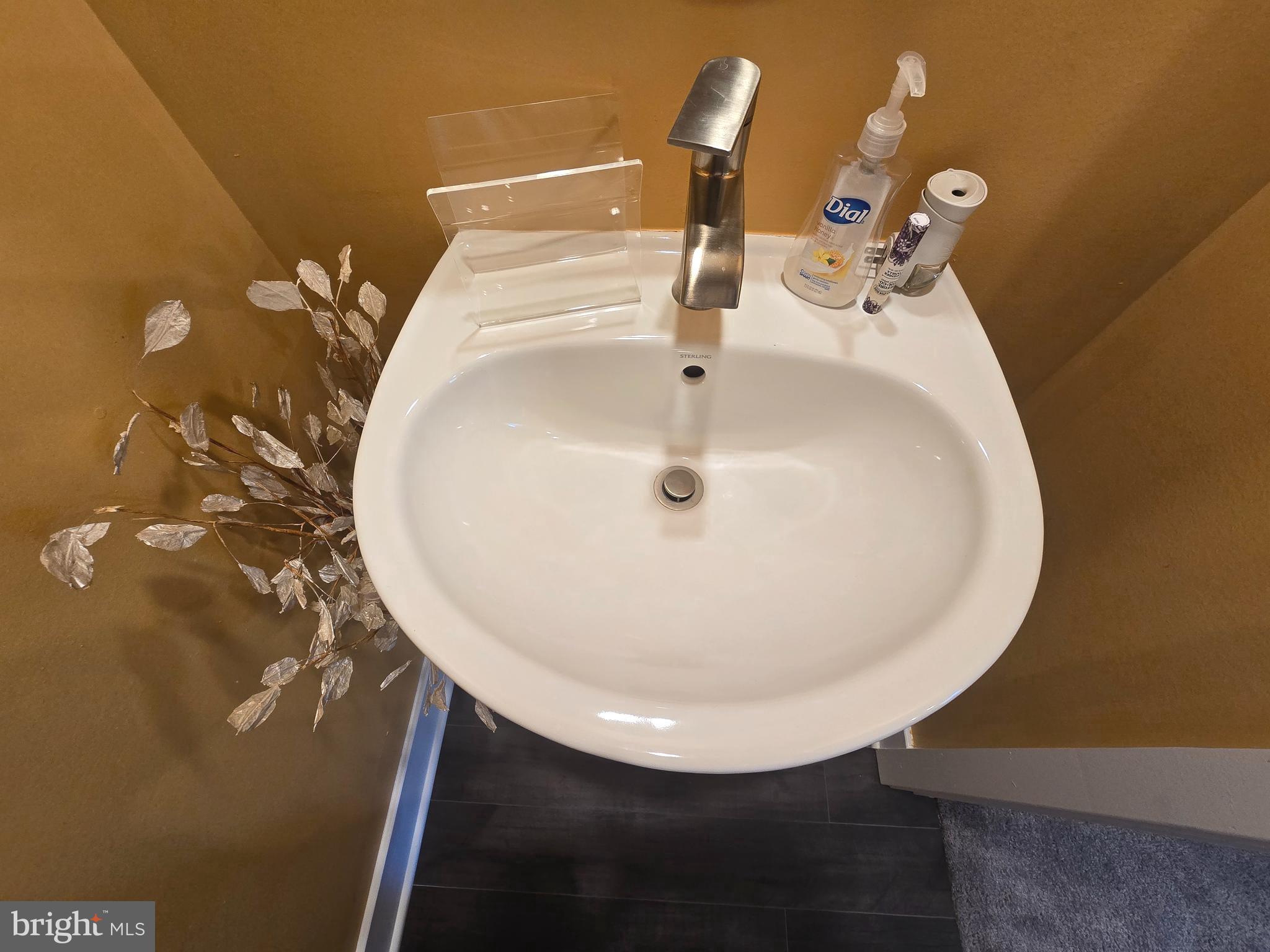 TANYARD SHORES - Residential