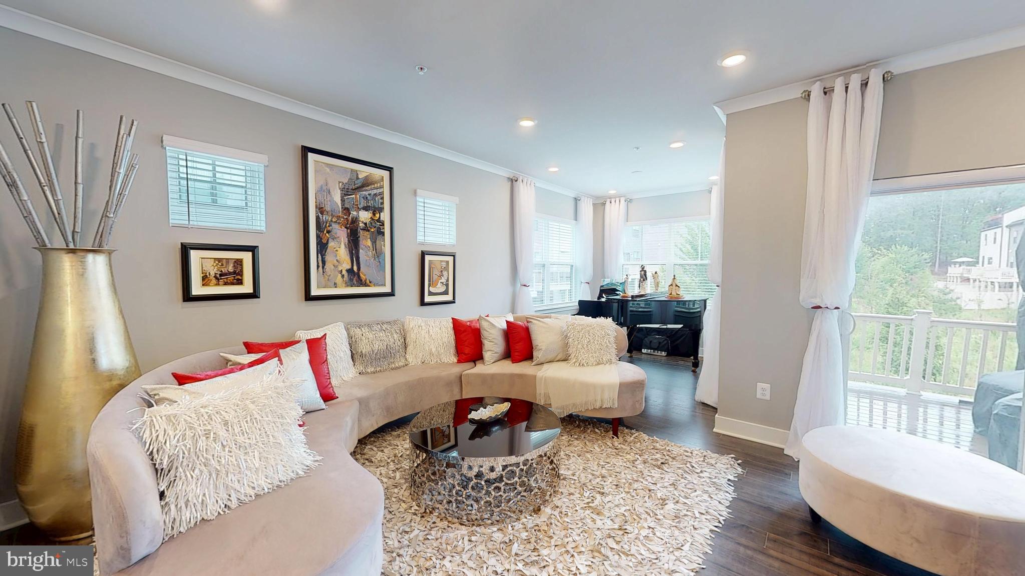TANYARD SHORES - Residential