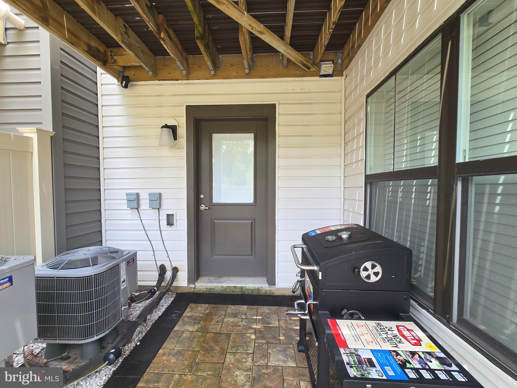 TANYARD SHORES - Residential