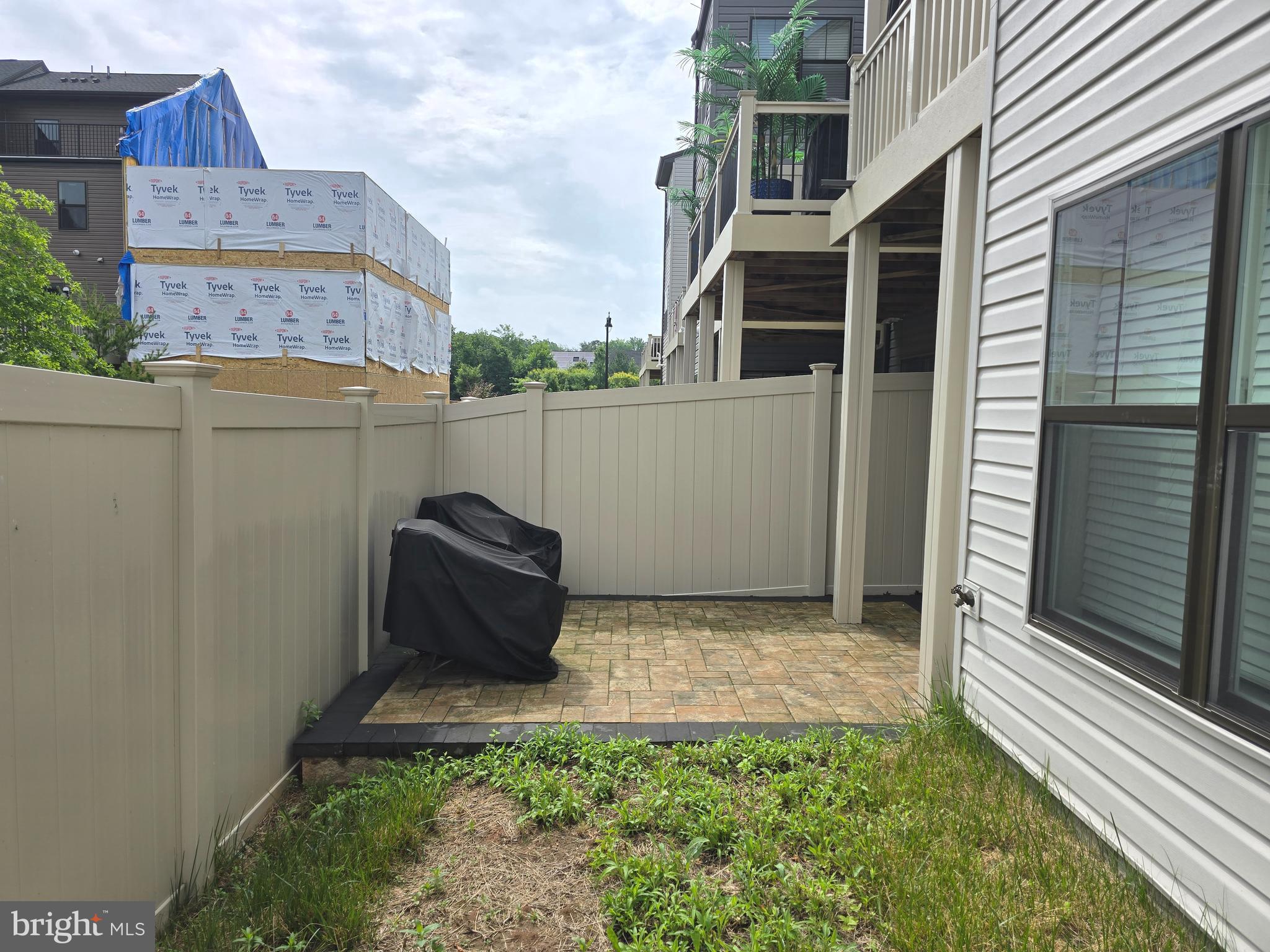 TANYARD SHORES - Residential