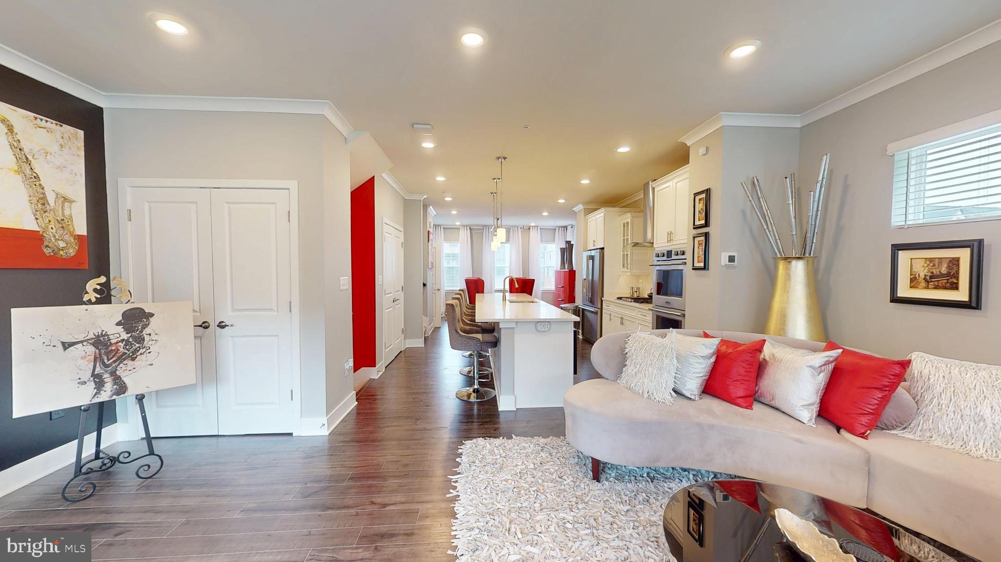 TANYARD SHORES - Residential