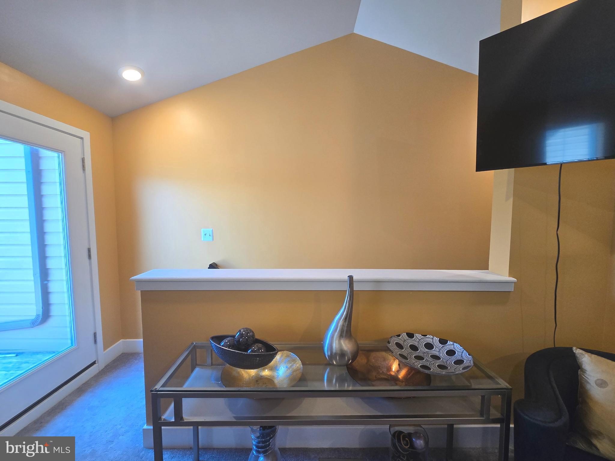 TANYARD SHORES - Residential