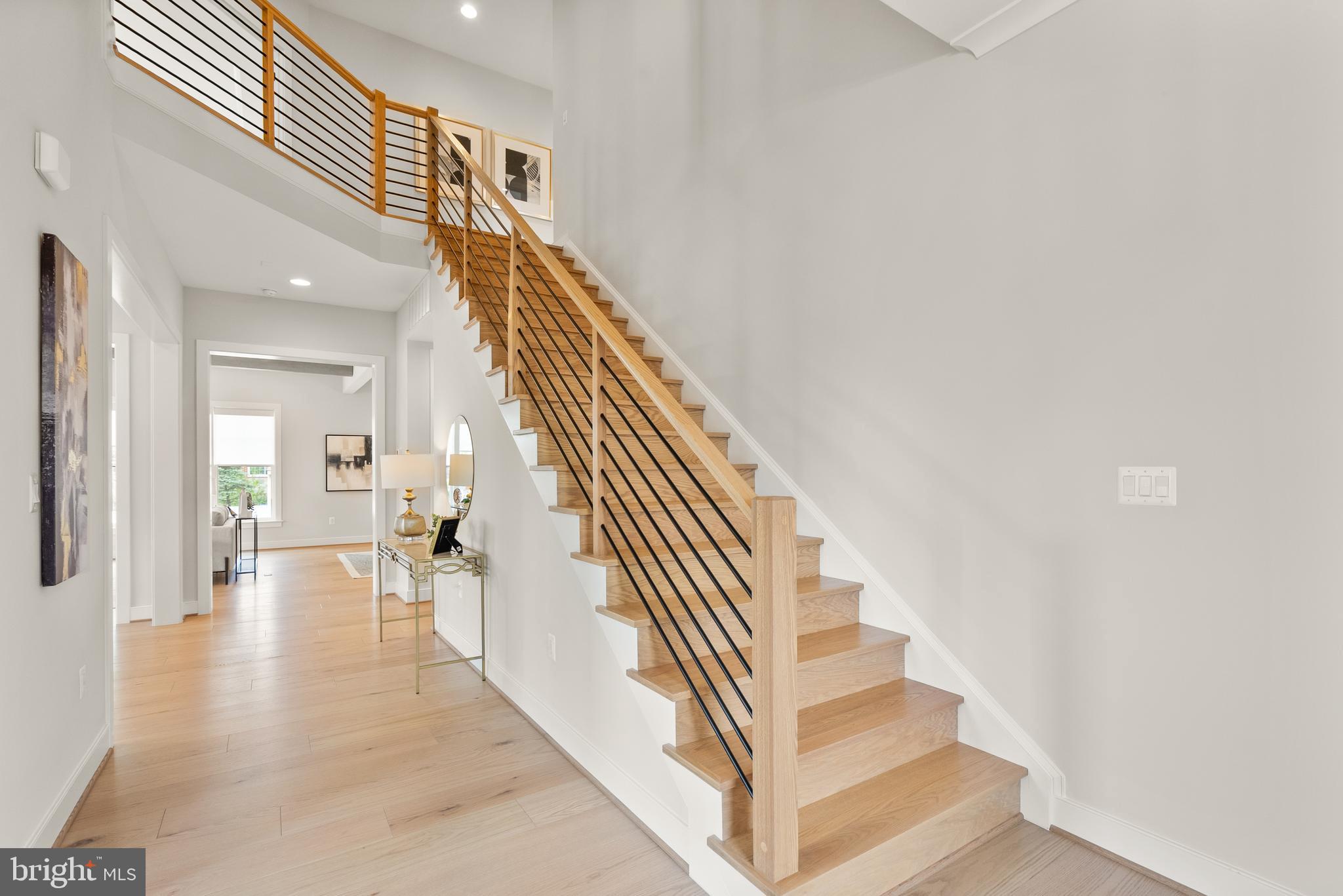 VIENNA WOODS - Residential