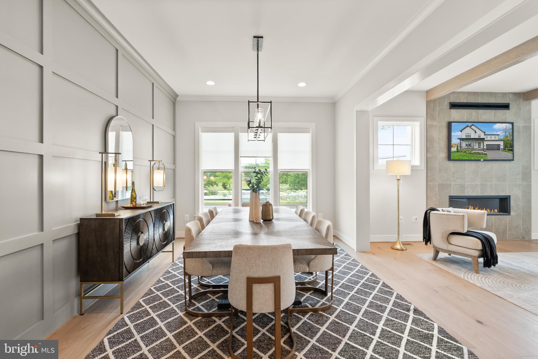 VIENNA WOODS - Residential