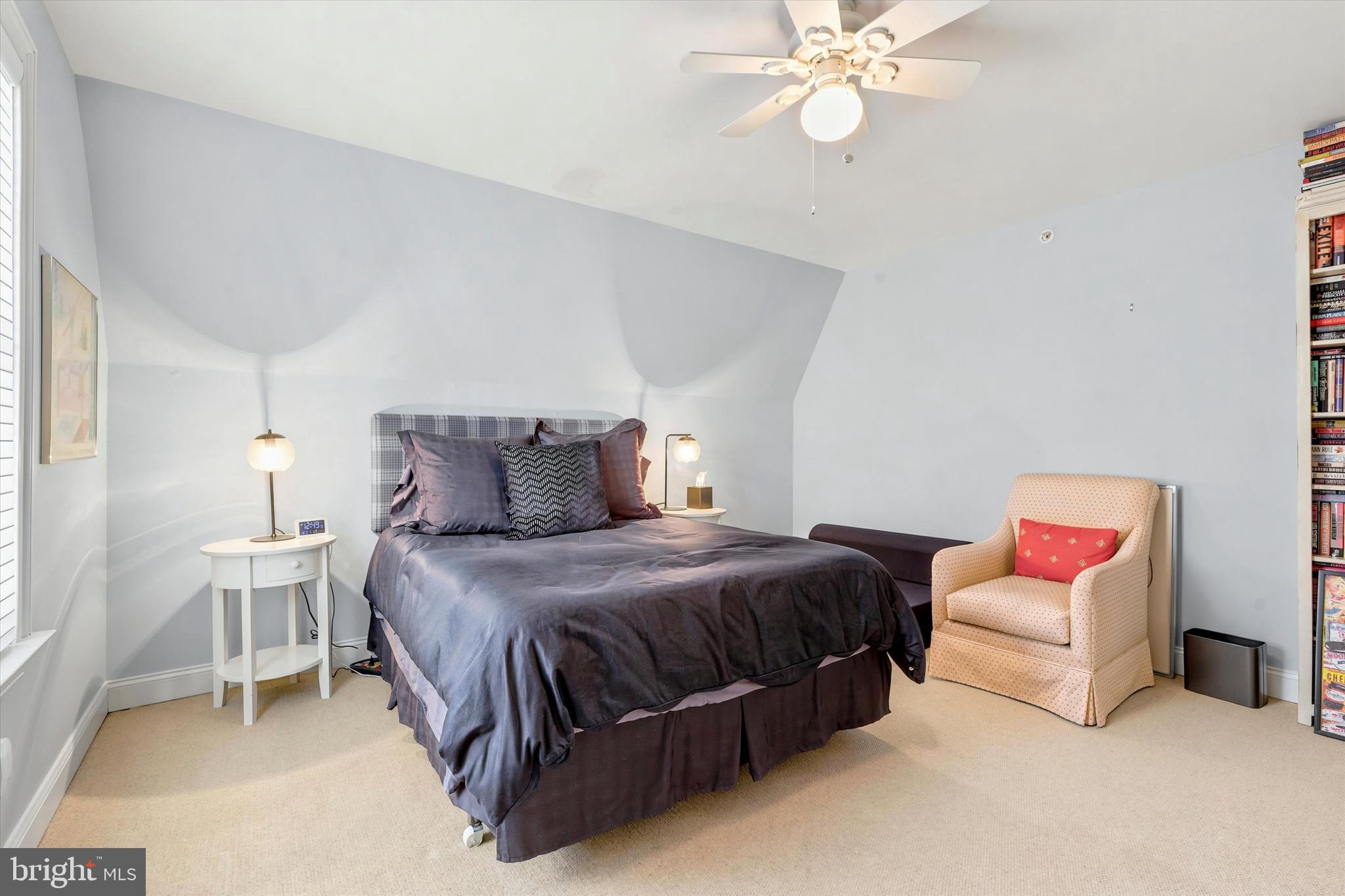 SOCIETY HILL - Residential