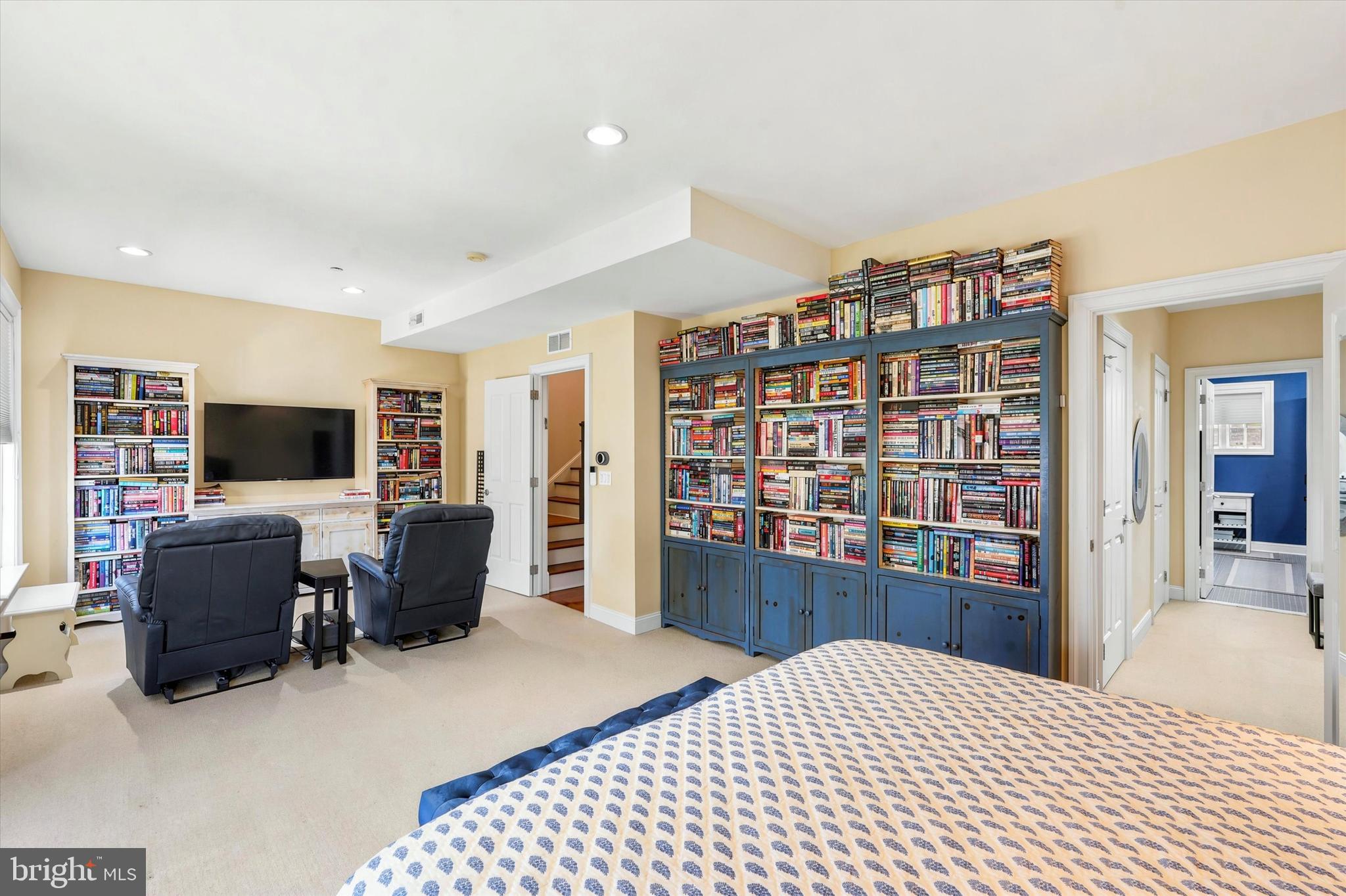 SOCIETY HILL - Residential