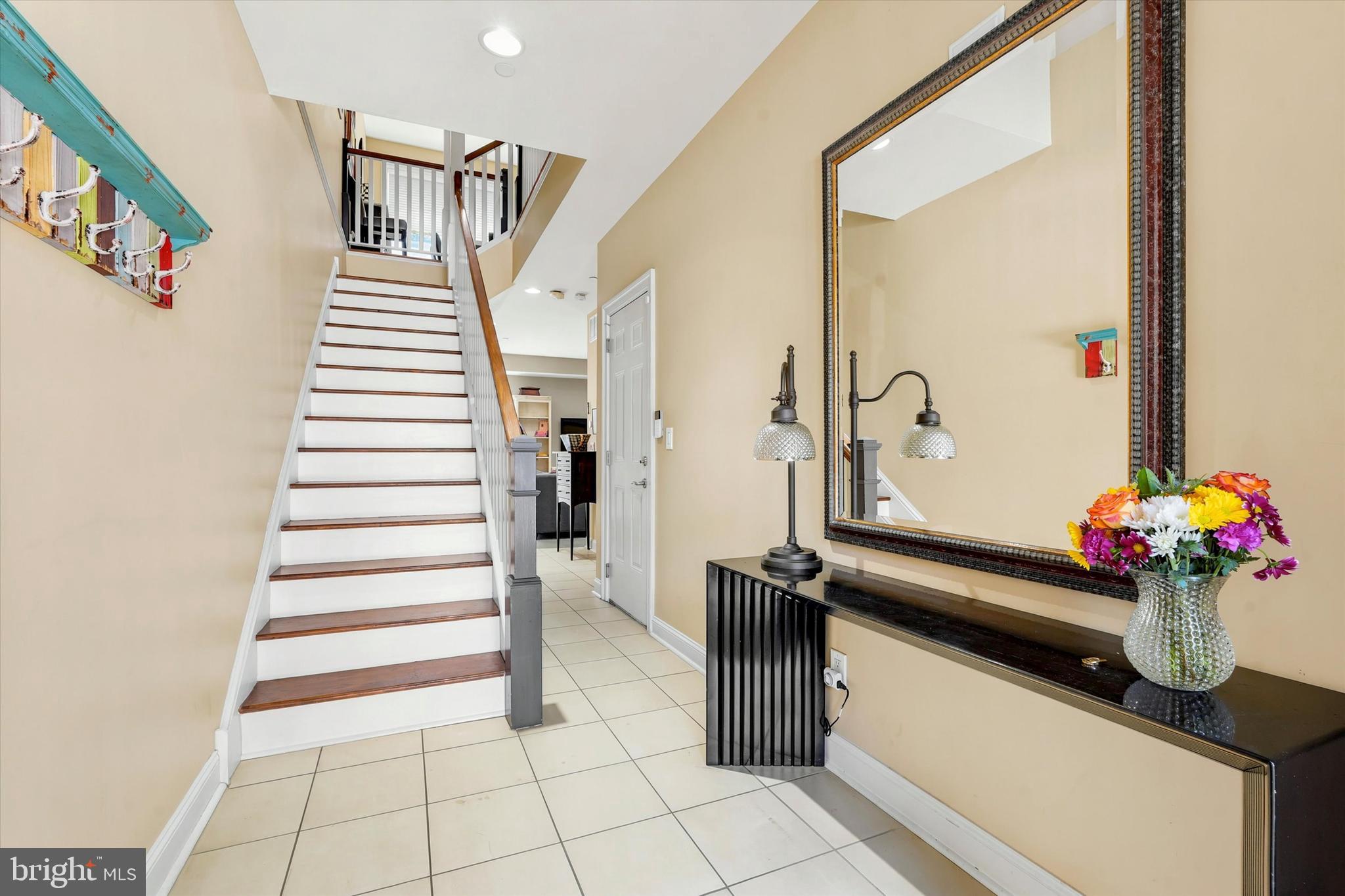 SOCIETY HILL - Residential