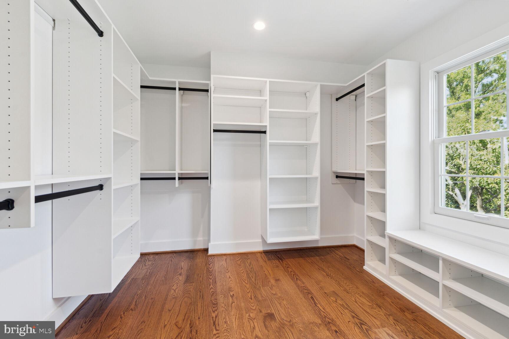 CRYSTAL SPRING KNOLLS - Residential