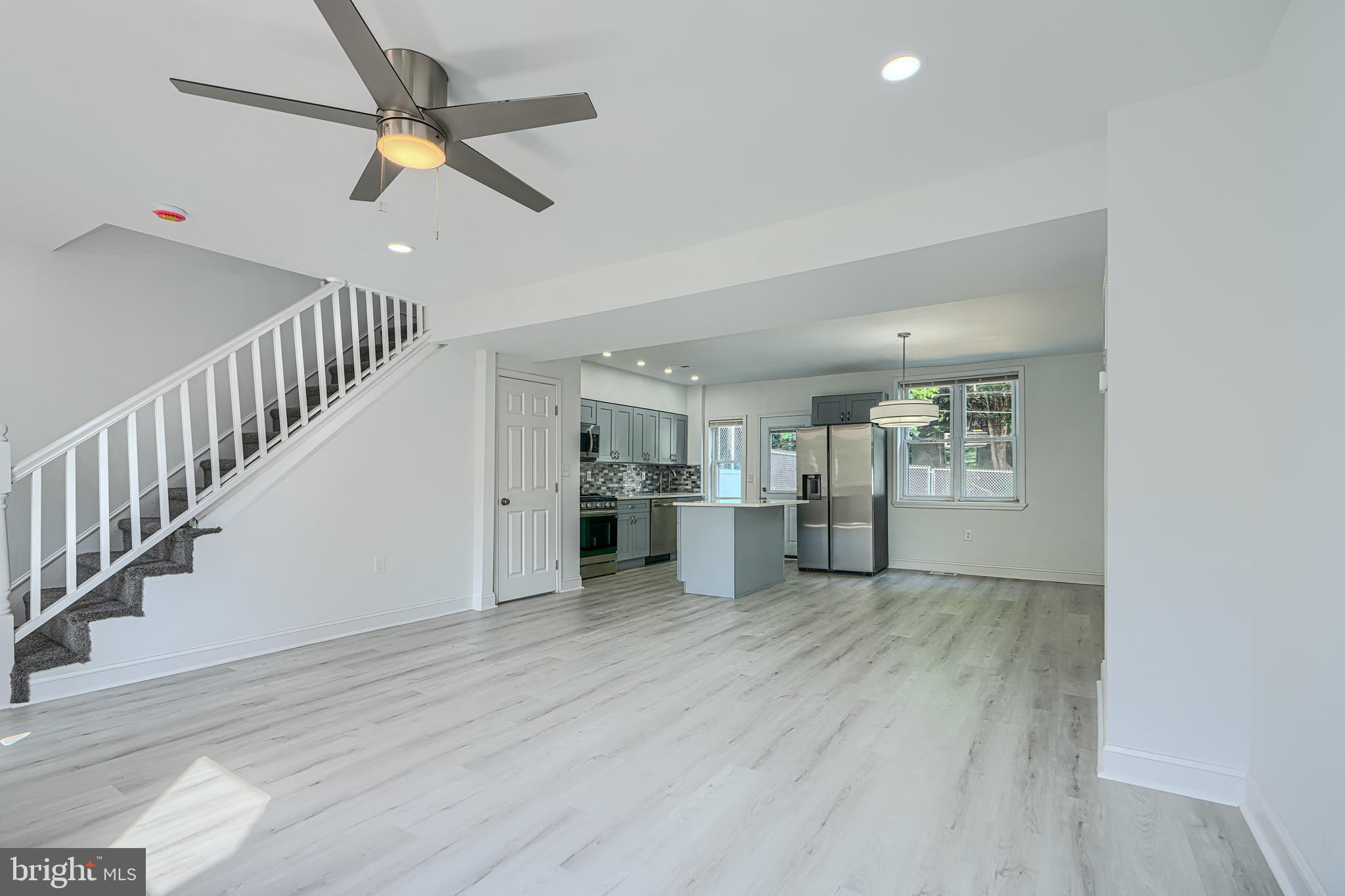 GREENSPRING - Residential