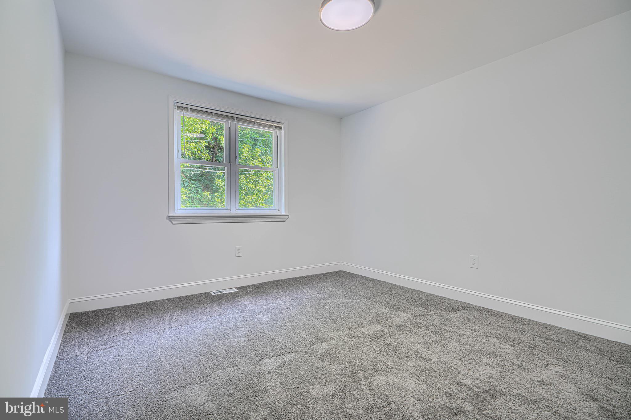GREENSPRING - Residential