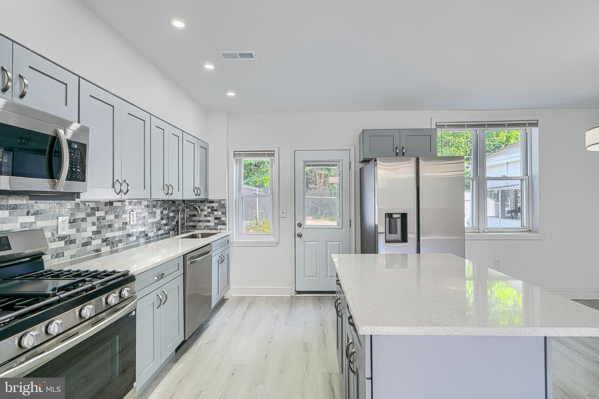 GREENSPRING - Residential