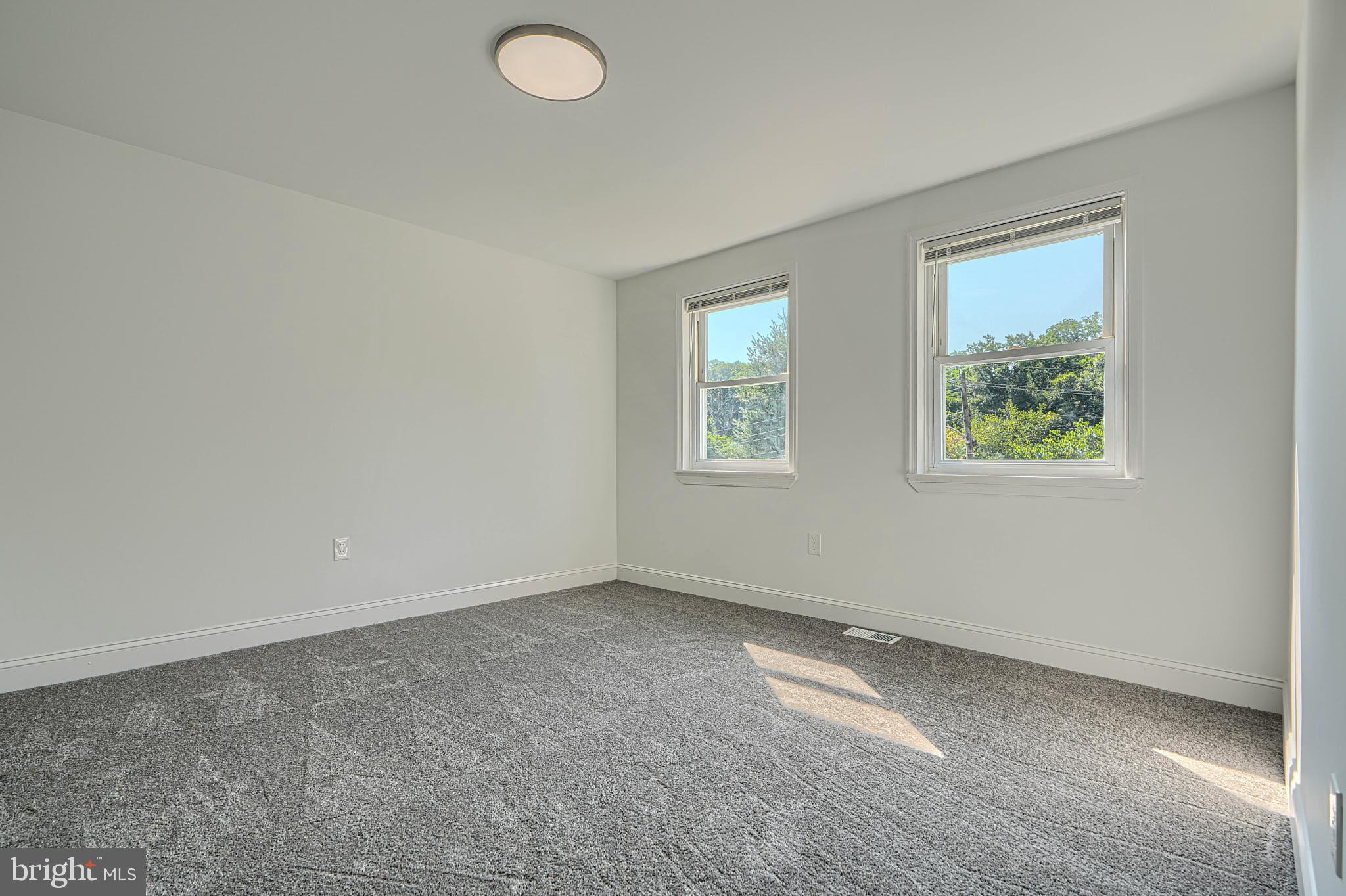 GREENSPRING - Residential