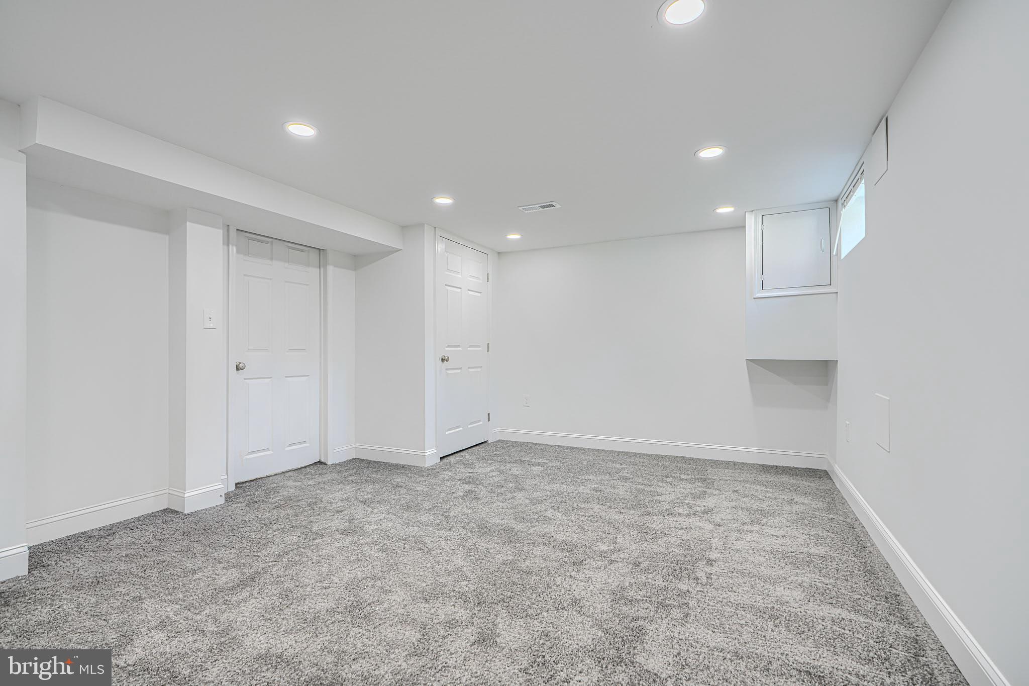 GREENSPRING - Residential