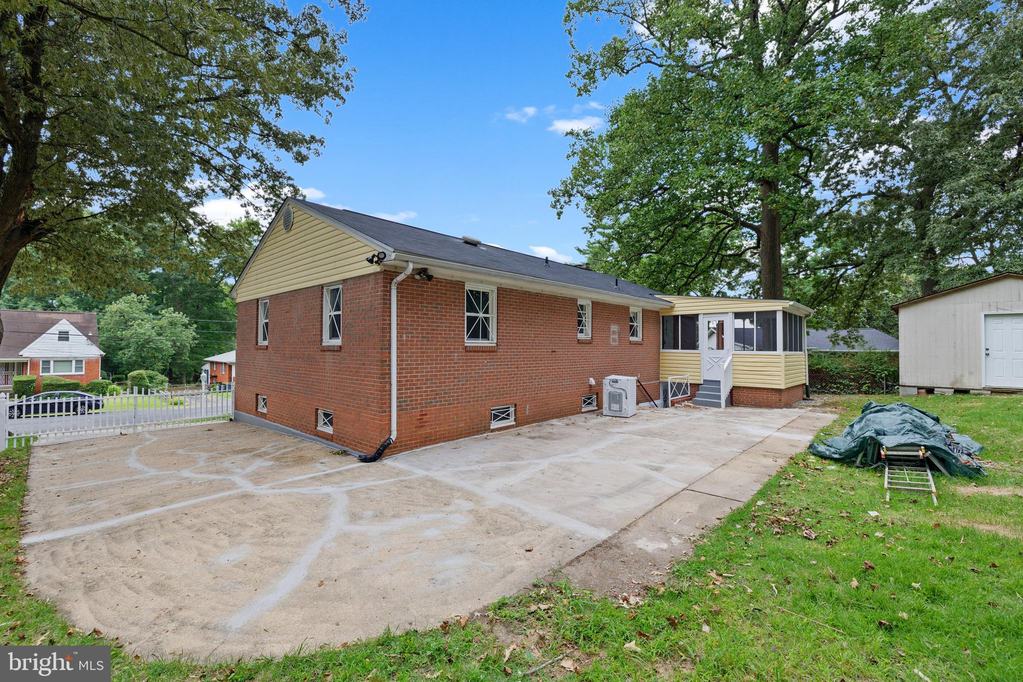 GREENWOOD FOREST - Residential
