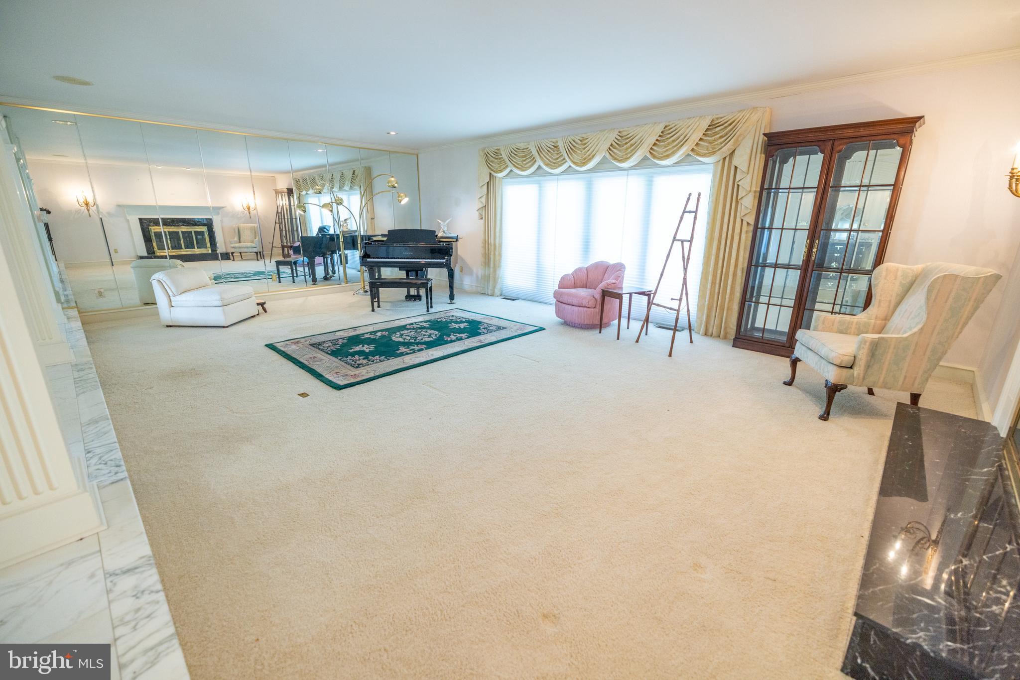 SPRINGTON POINTE - Residential