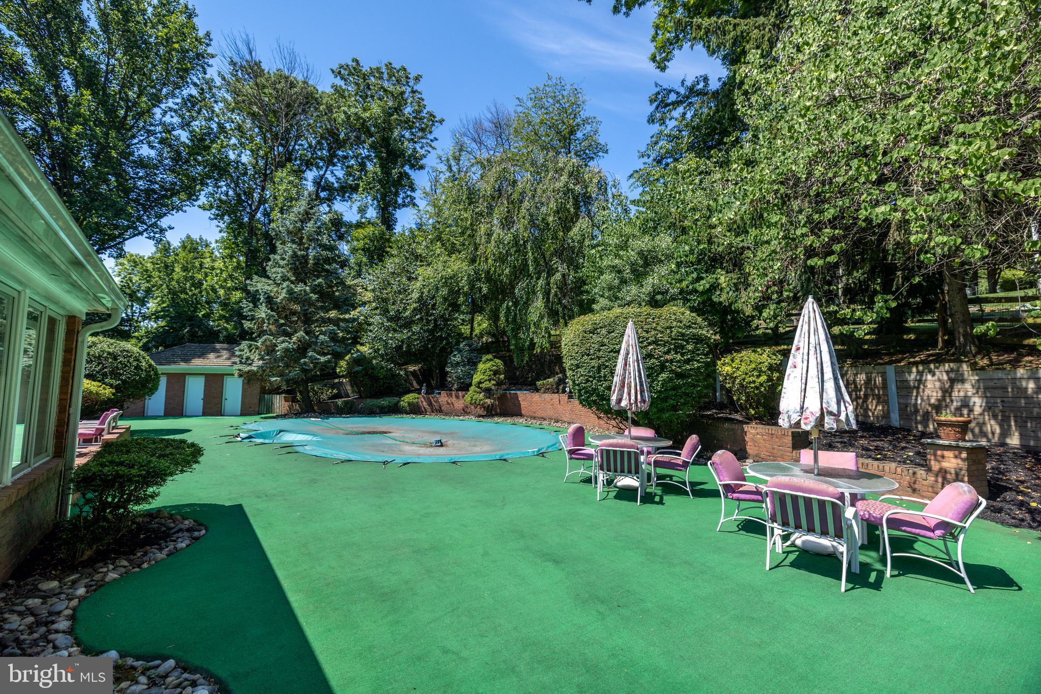 SPRINGTON POINTE - Residential
