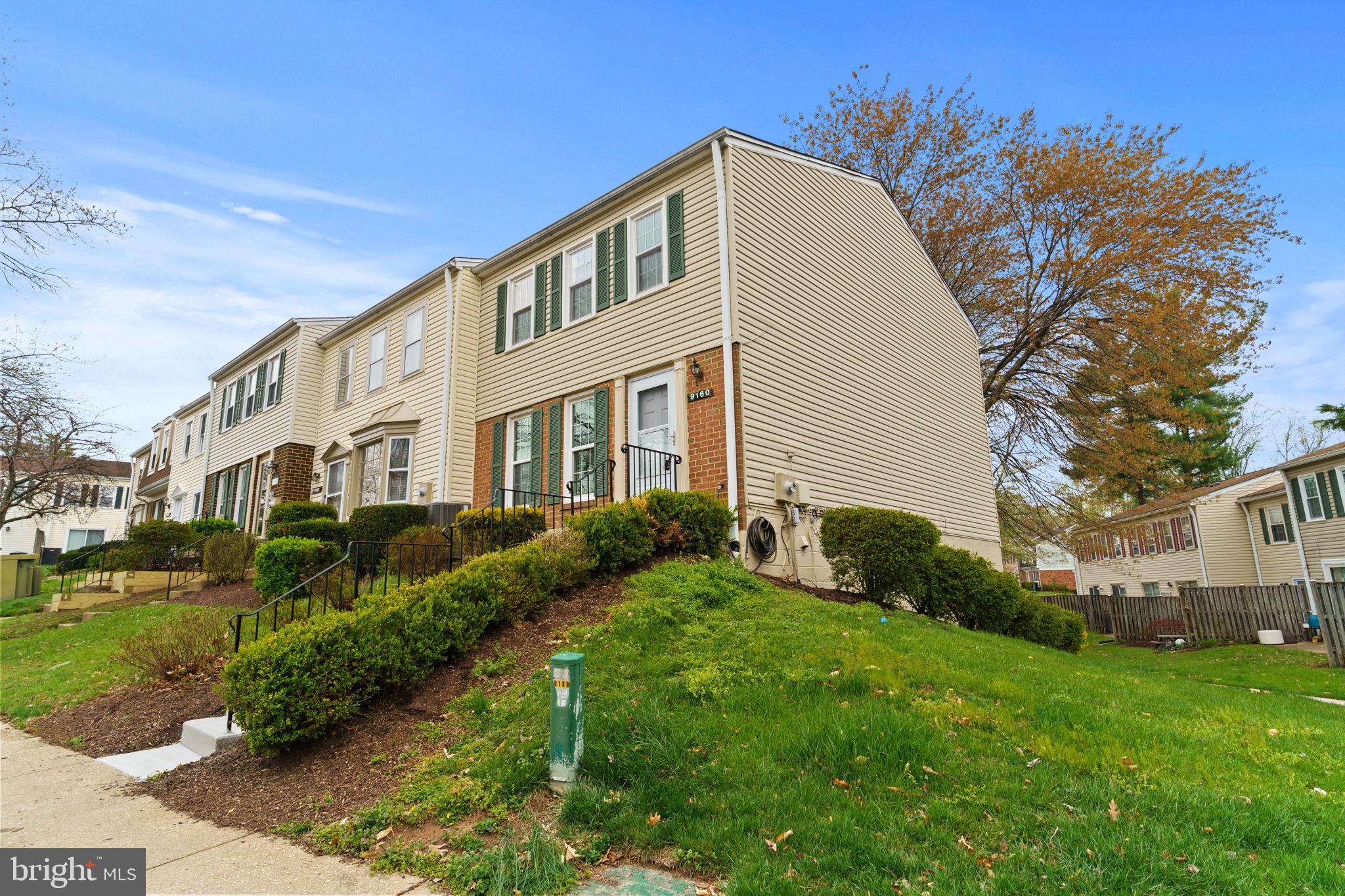 KEENE  MILL WOODS - Residential