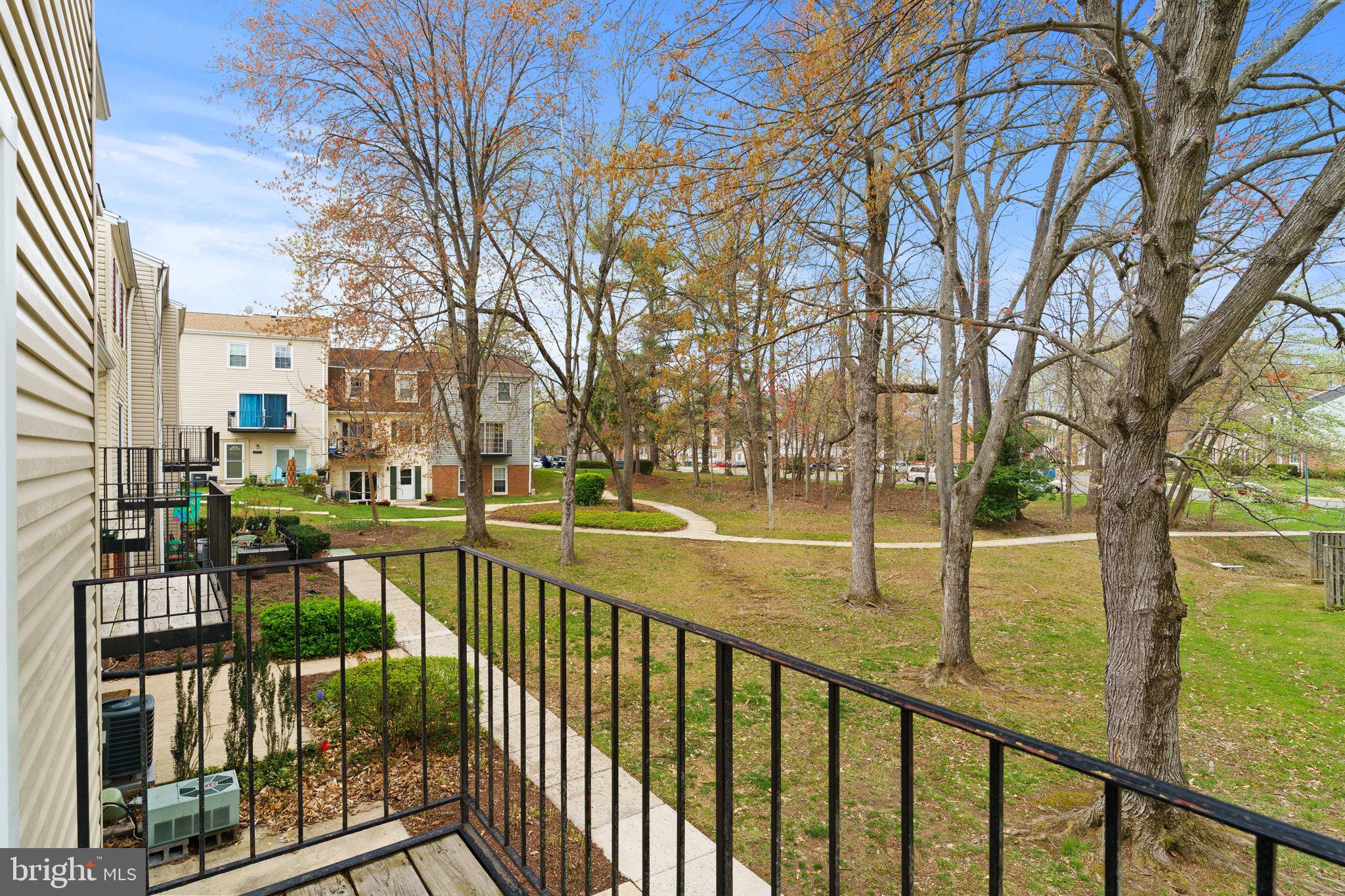 KEENE  MILL WOODS - Residential