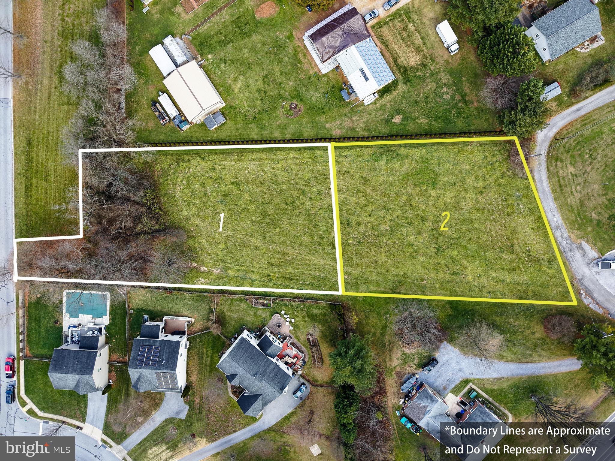 McDaniel Overlook: Two Choice Lots: Lot 1 and Lot 2 Wyndtryst Drive, located at the edge of Meadow Creek - without a HOA! Easy access from Rt 140 or Rt 97! Public Water & Sewer. A bit bigger than the norm at 2/3 Acre each. Relatively level and open - the perfect slate to build your home of choice. You can bring your own builder, too! There will be a shared drive w/Maintenance Agreement.